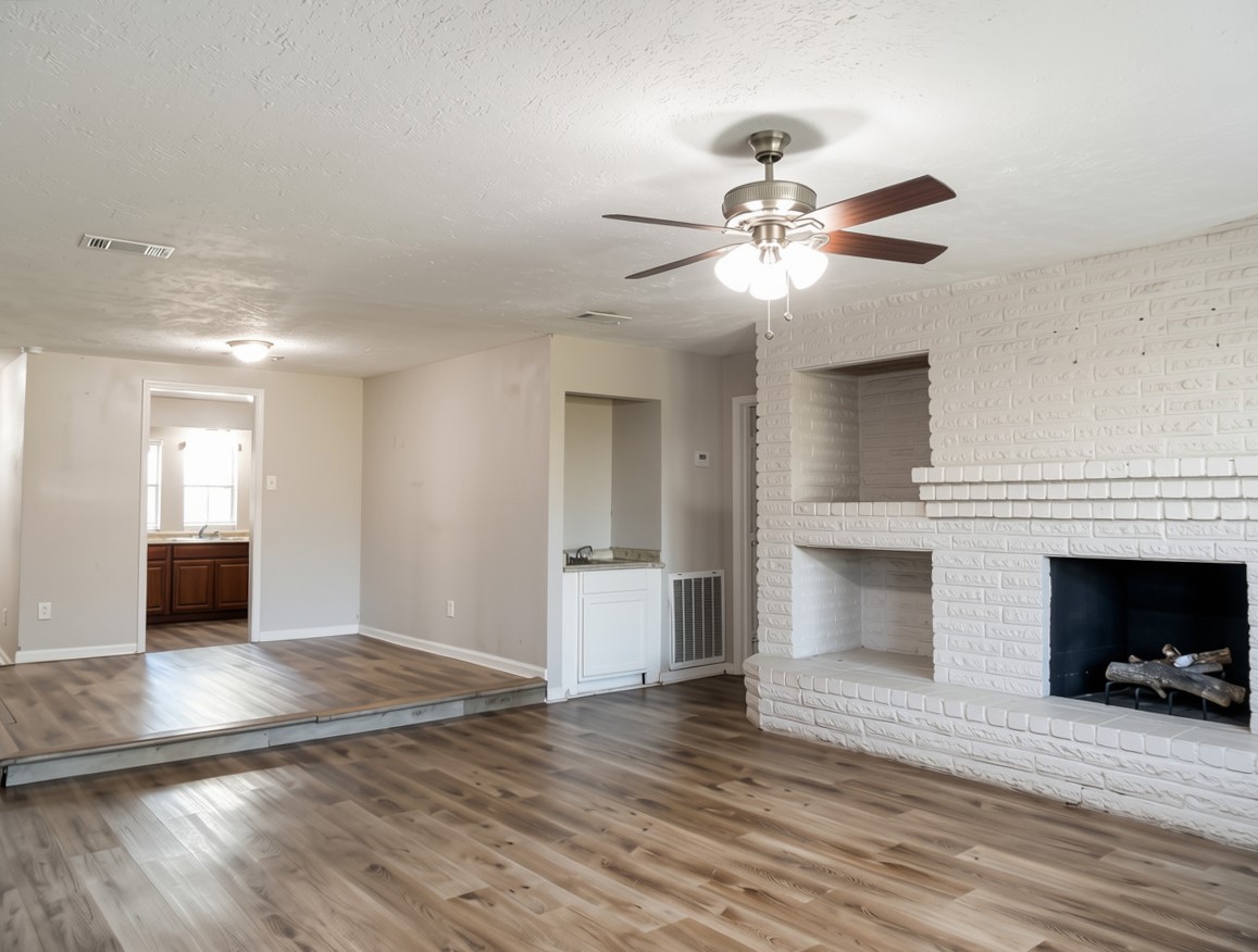 2806 W Birchdale Drive Property Photo 4