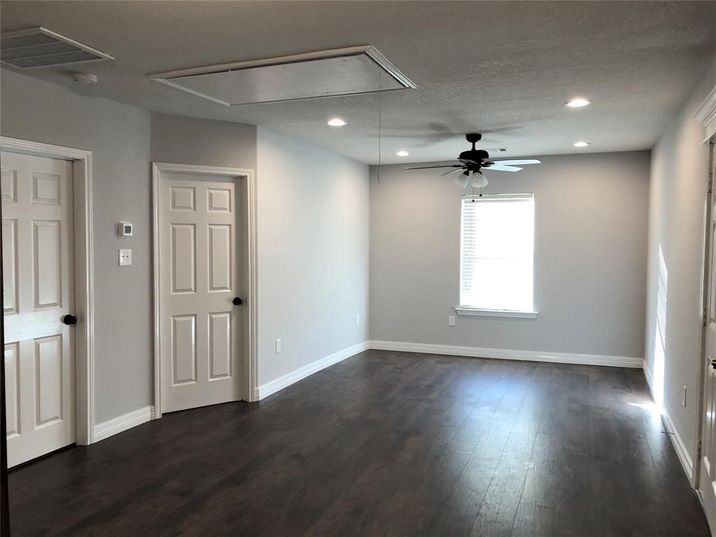 6215 Conley Street Property Photo 3
