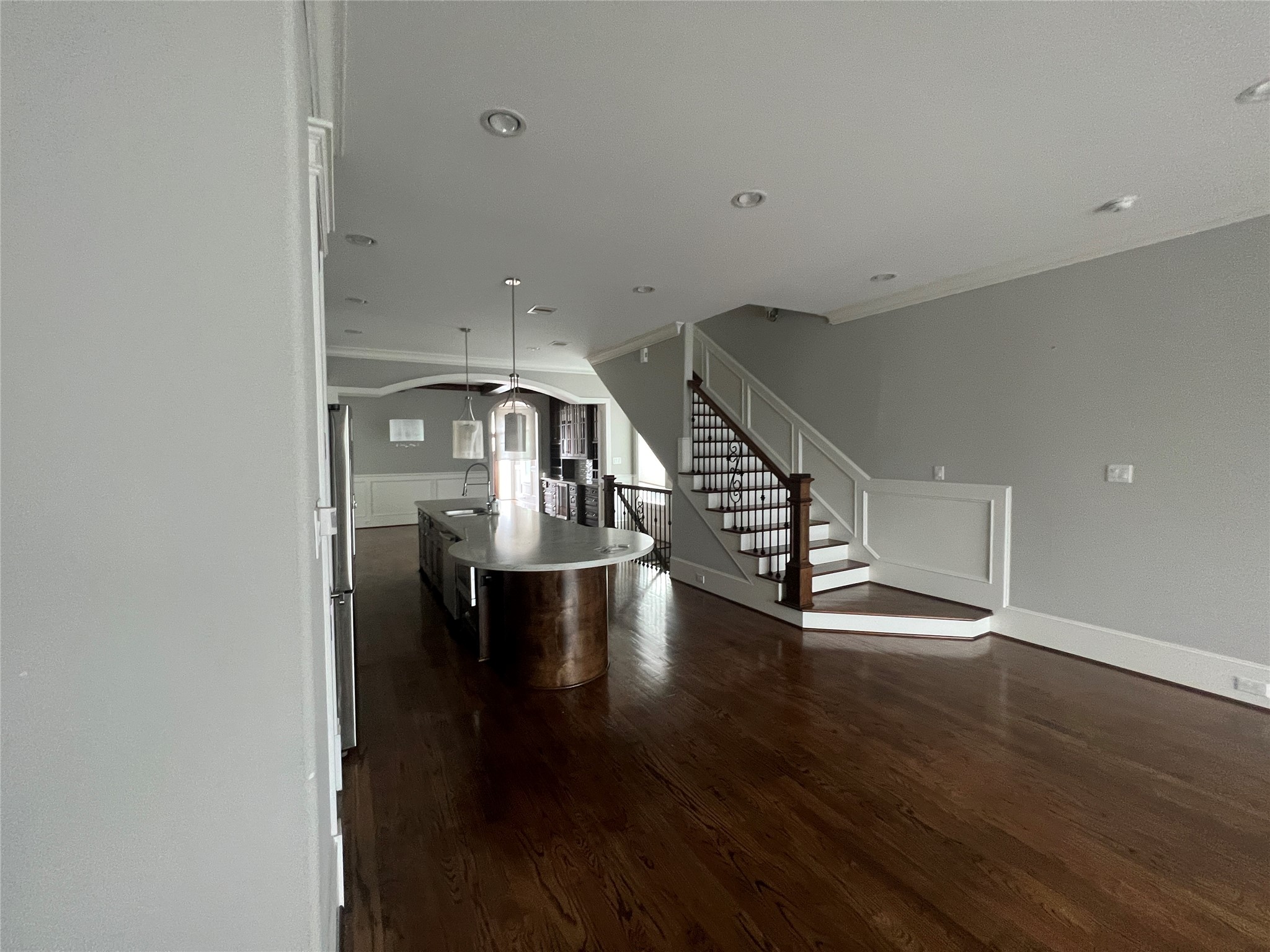238 W 24th Street Property Photo 18