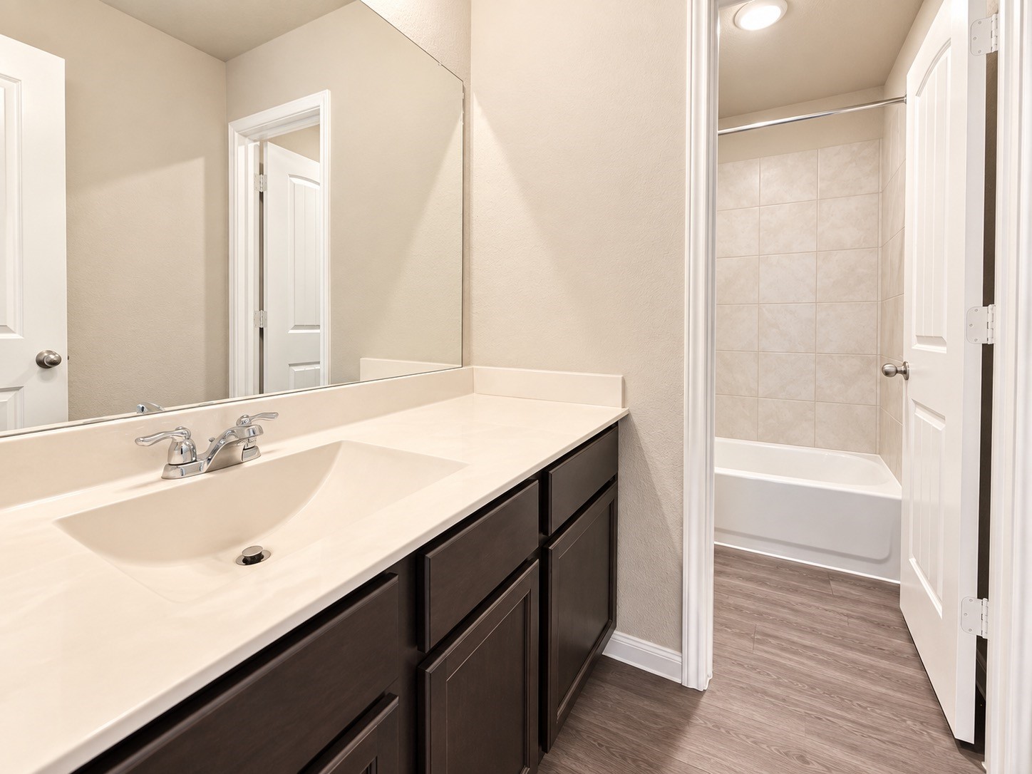 4930 Purple Wisteria Lane Property Photo 8