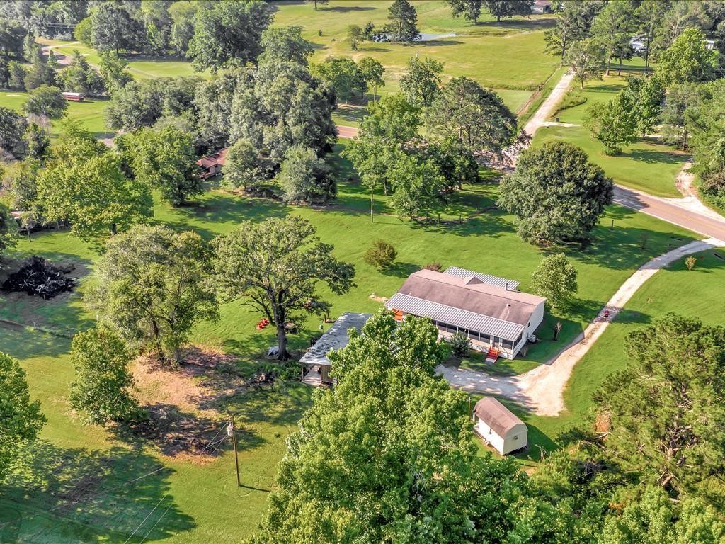 9581 Fm 2501 Property Photo 9