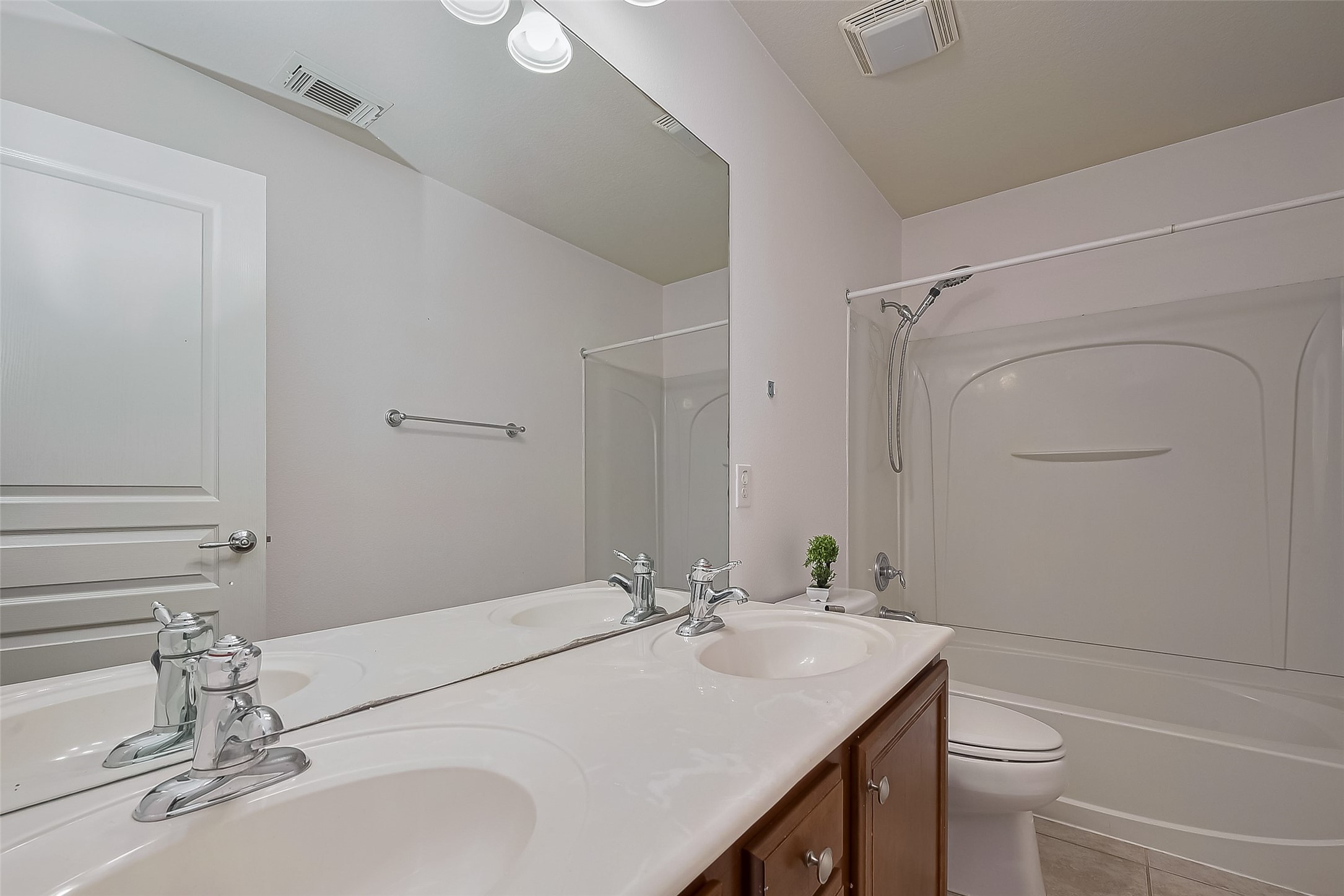 24543 Carlton Springs Lane Property Photo 33