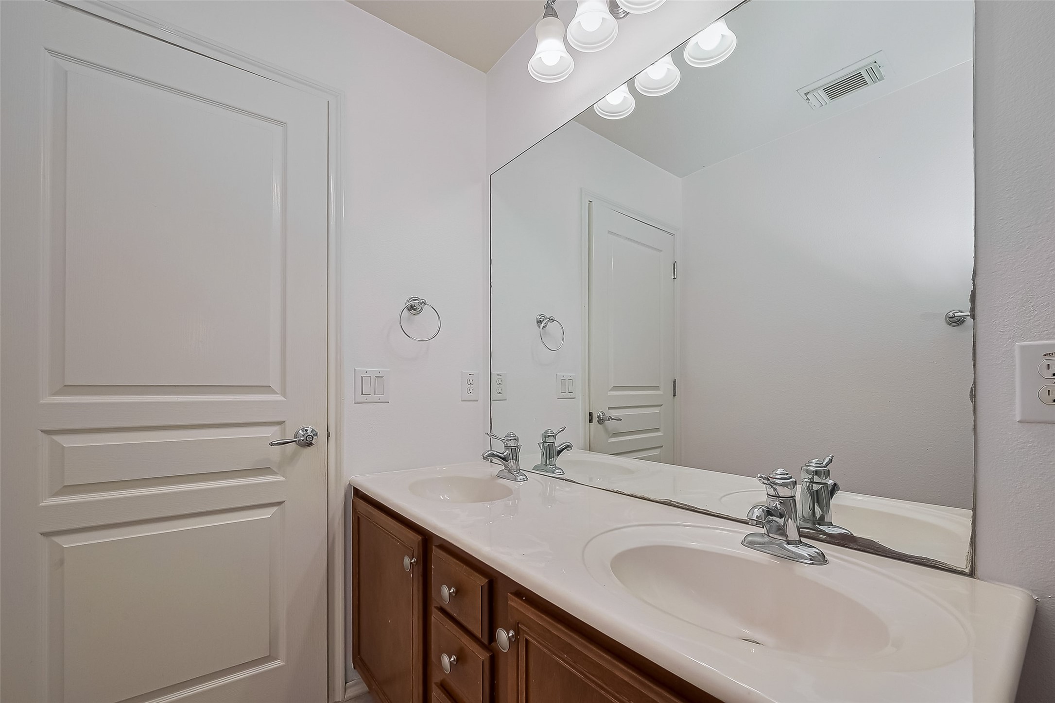 24543 Carlton Springs Lane Property Photo 34