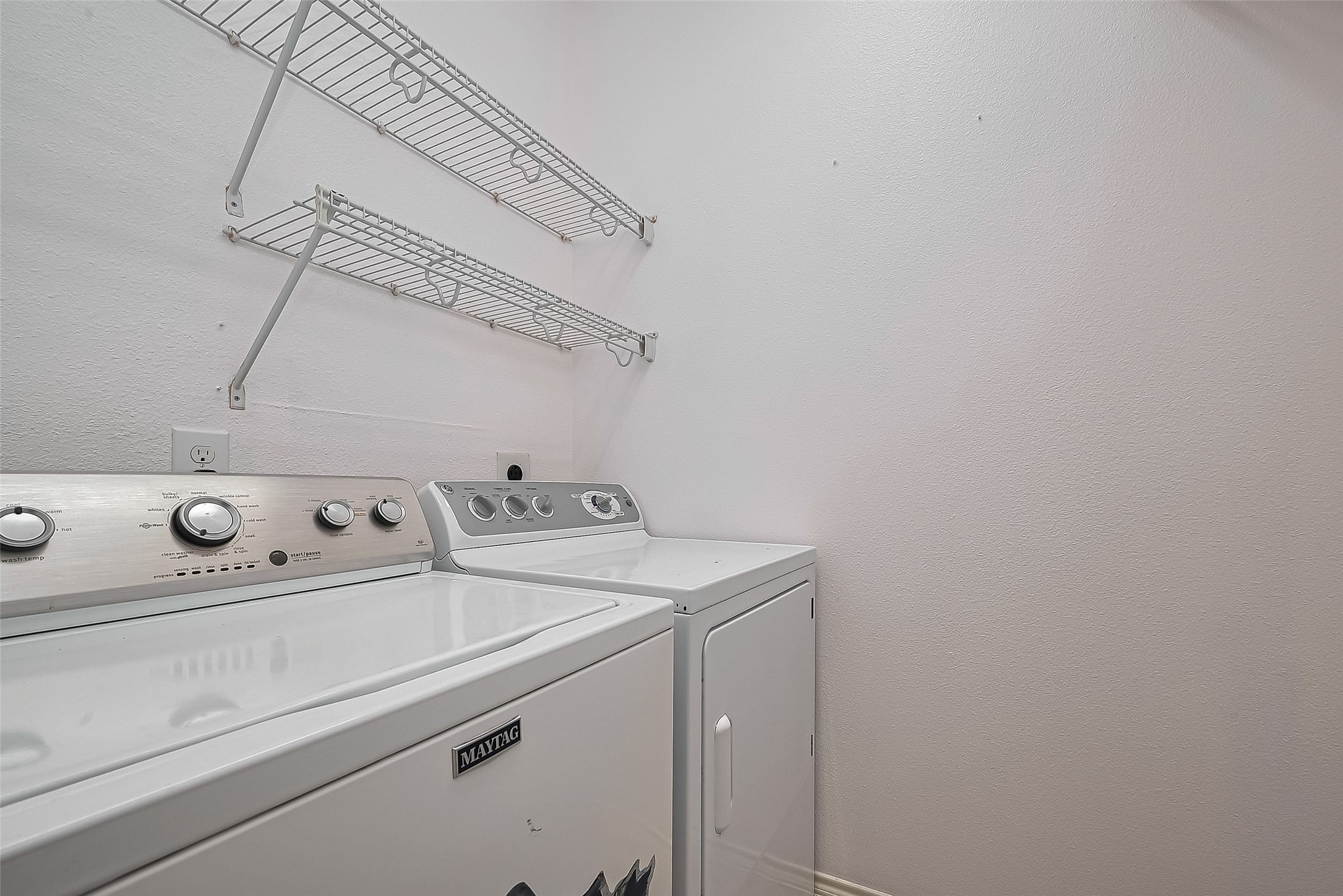 24543 Carlton Springs Lane Property Photo 37