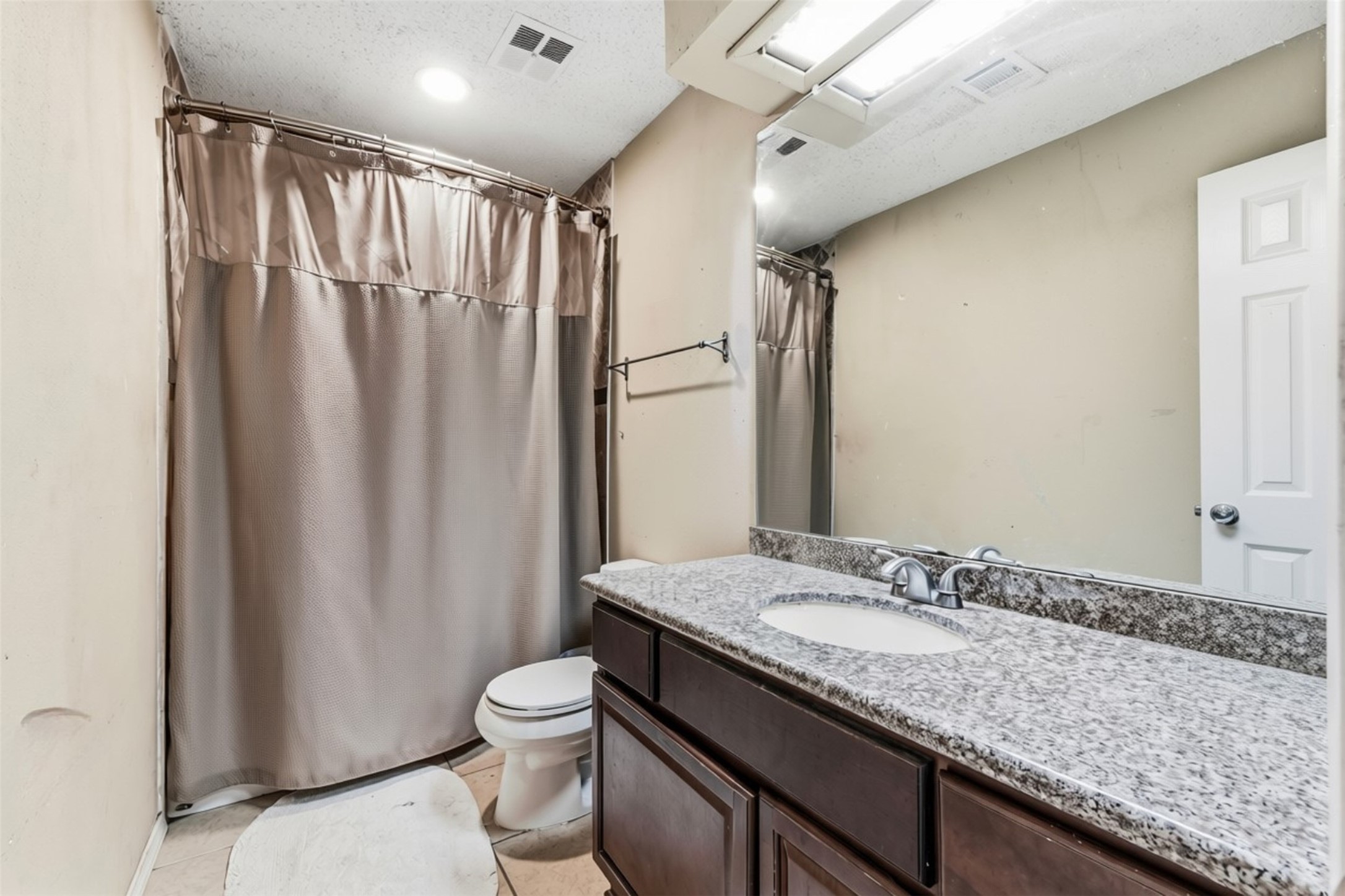 8515 Twisting Vine Lane Property Photo 14