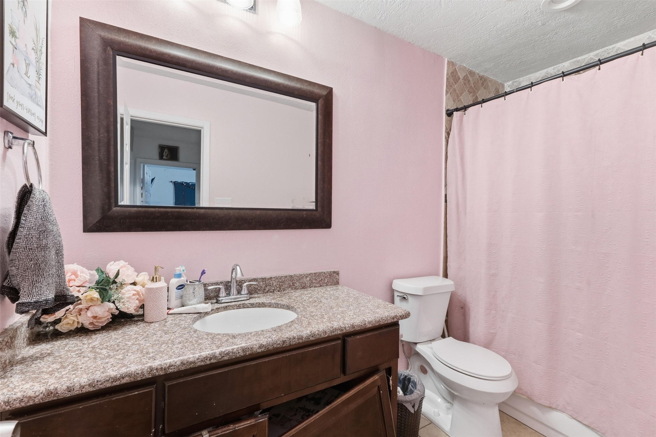 8515 Twisting Vine Lane Property Photo 18
