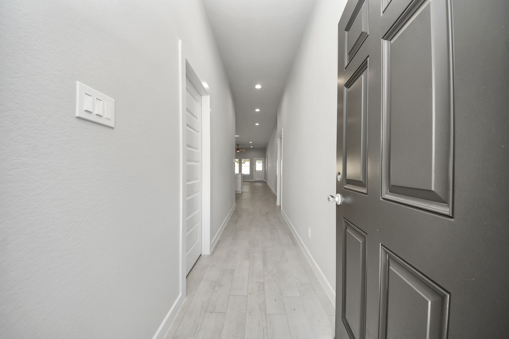 11107 Rose River Drive Property Photo 3