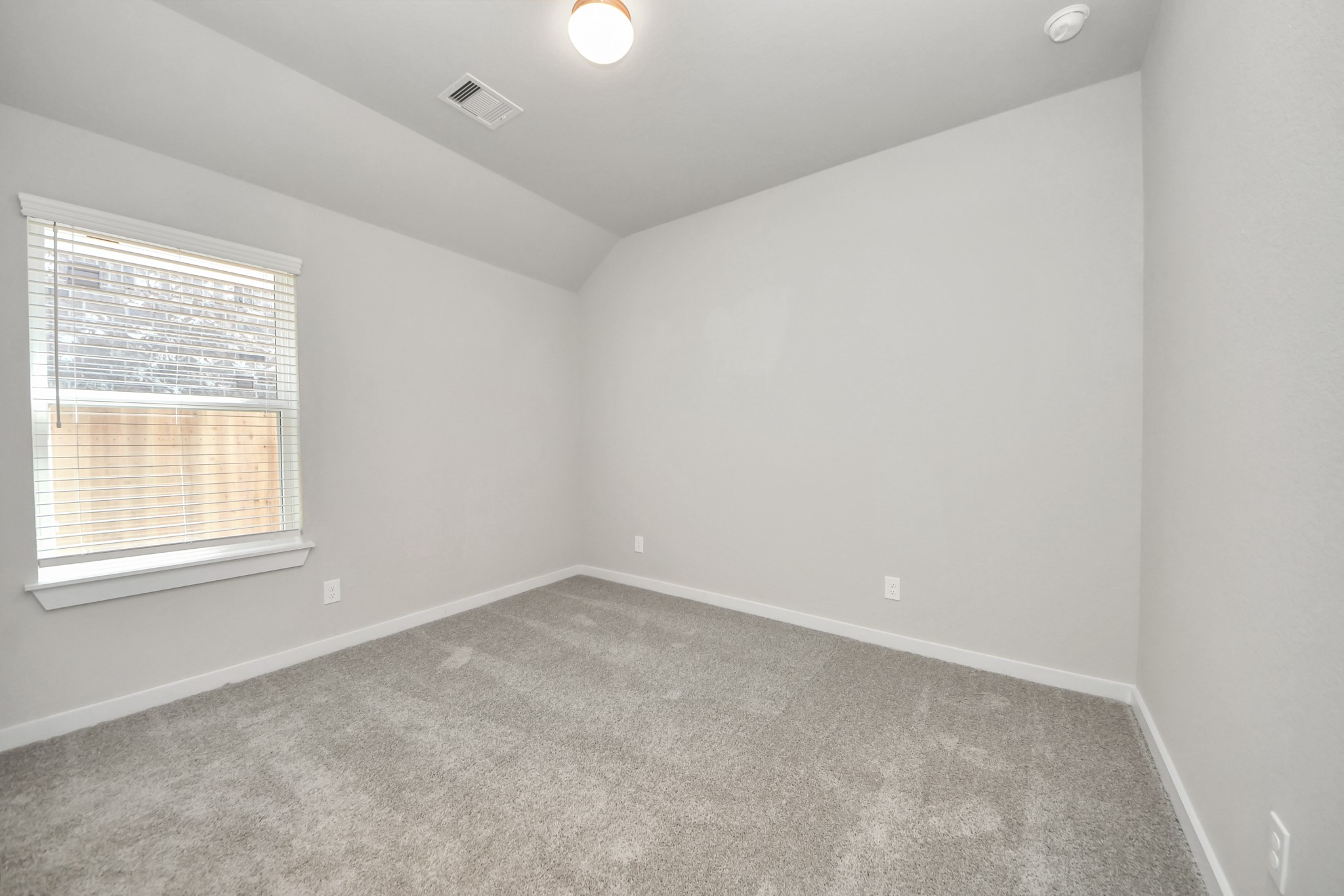 11107 Rose River Drive Property Photo 23