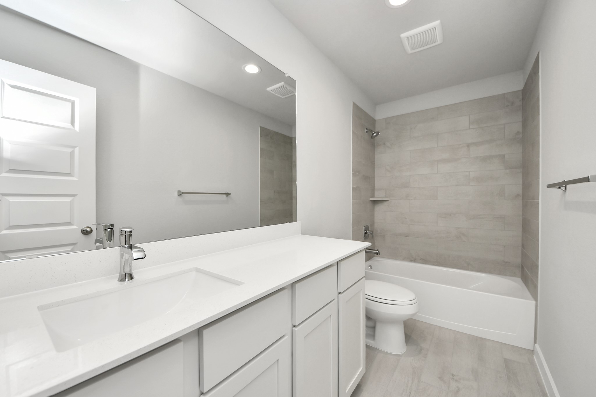 11107 Rose River Drive Property Photo 24