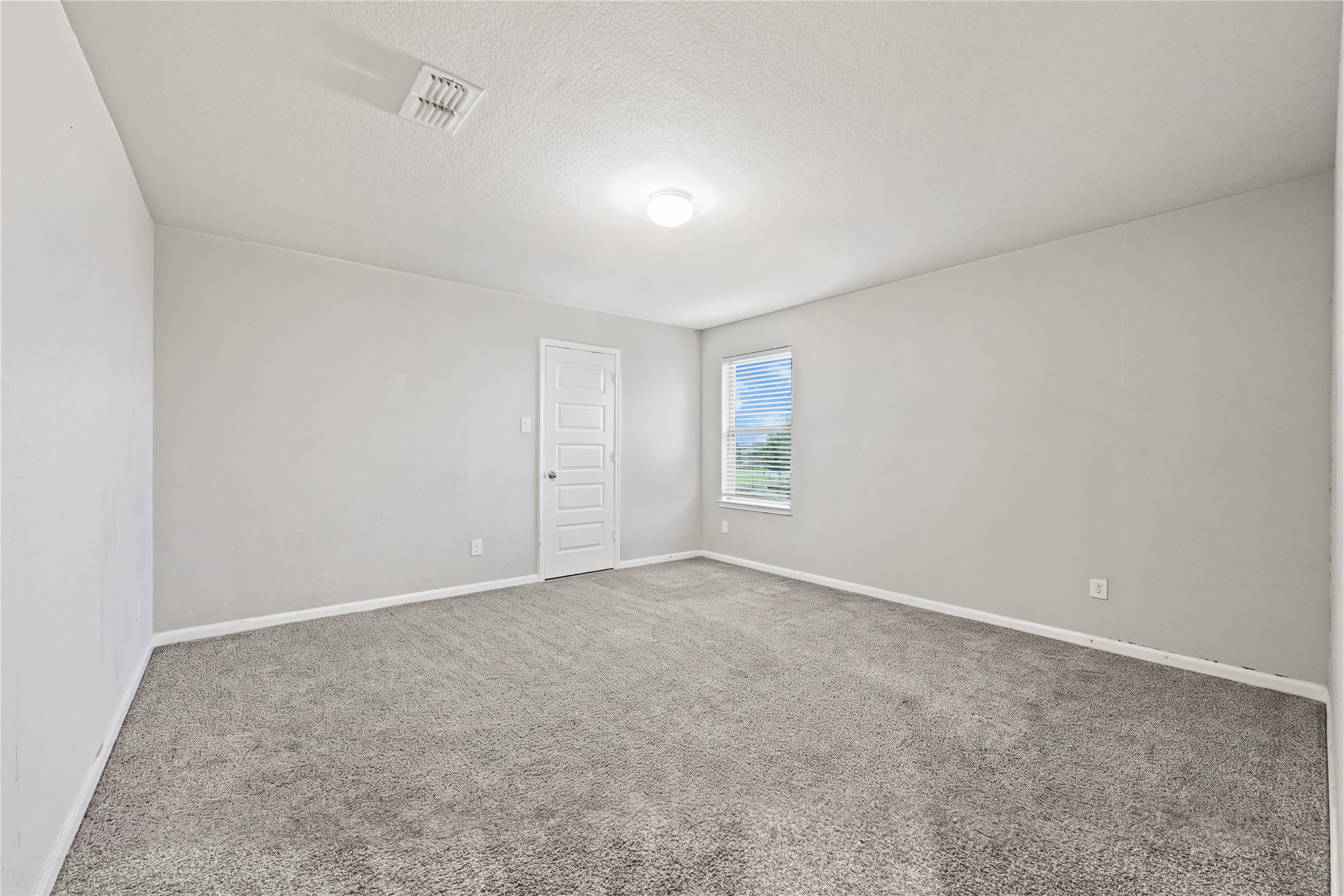 1207 Bellingham Park Drive Property Photo 15