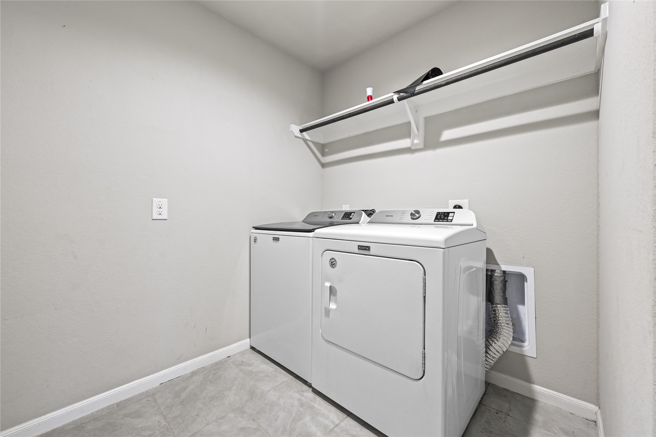 1207 Bellingham Park Drive Property Photo 18