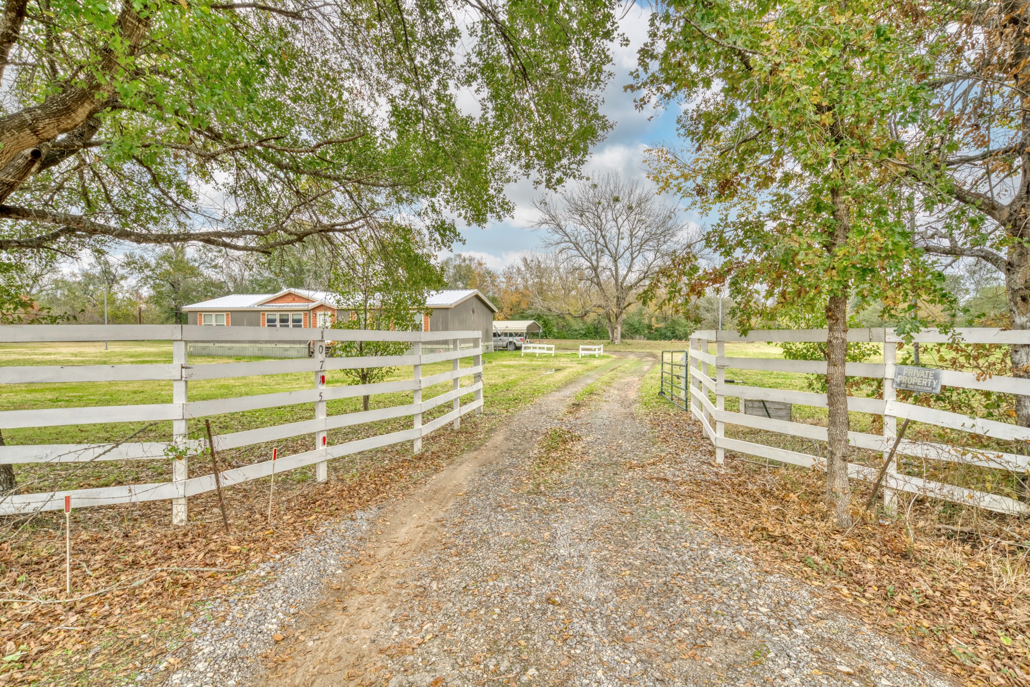 10715 Bozeman Ferry Road Property Photo
