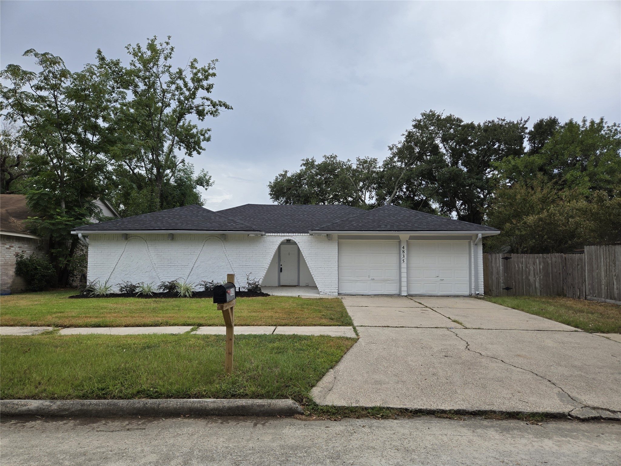 4835 Owens Creek Lane Property Photo 1