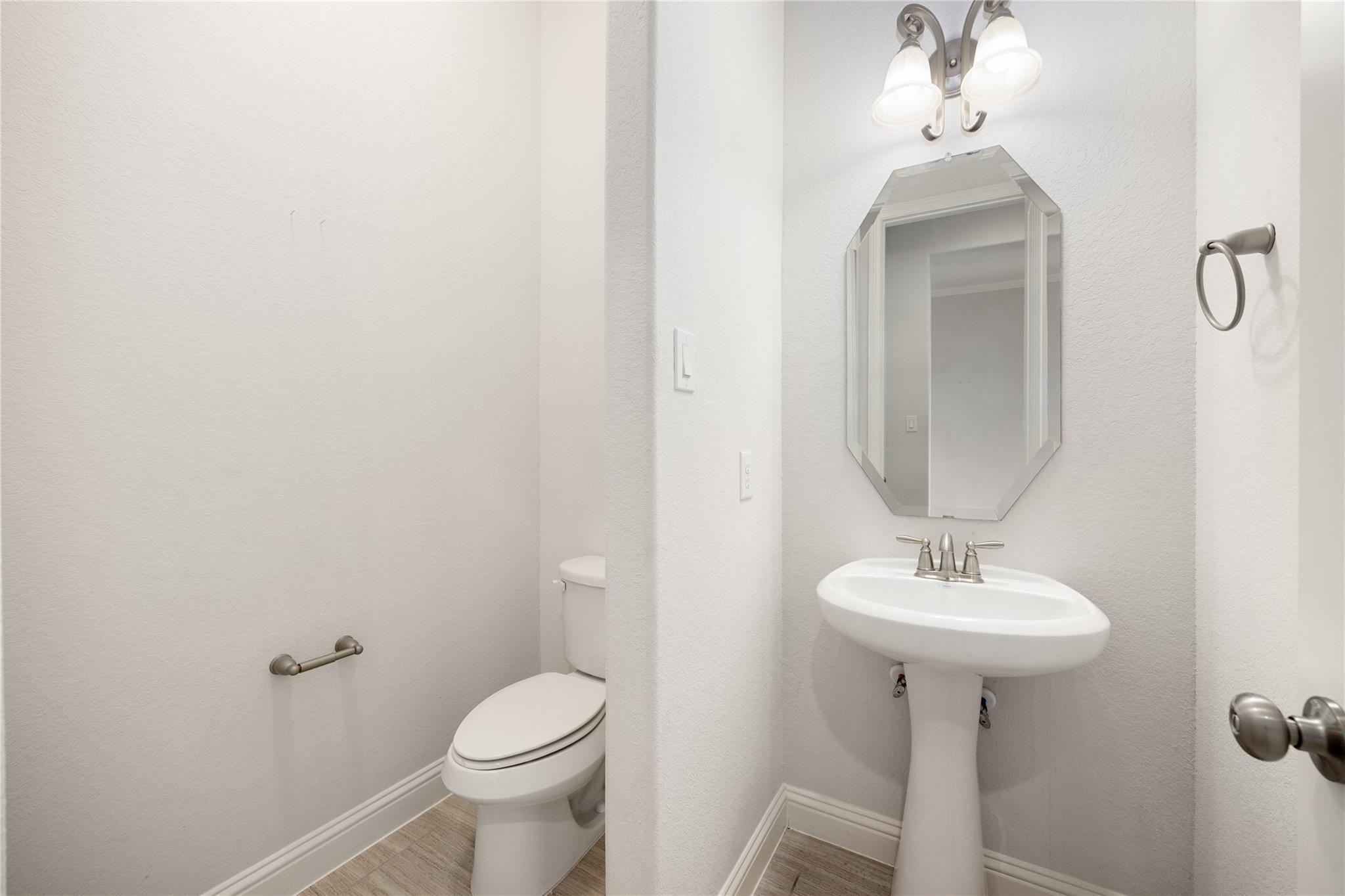 6202 Meadow Bluff Court, Richmond Tx 77407 Property Photo 10