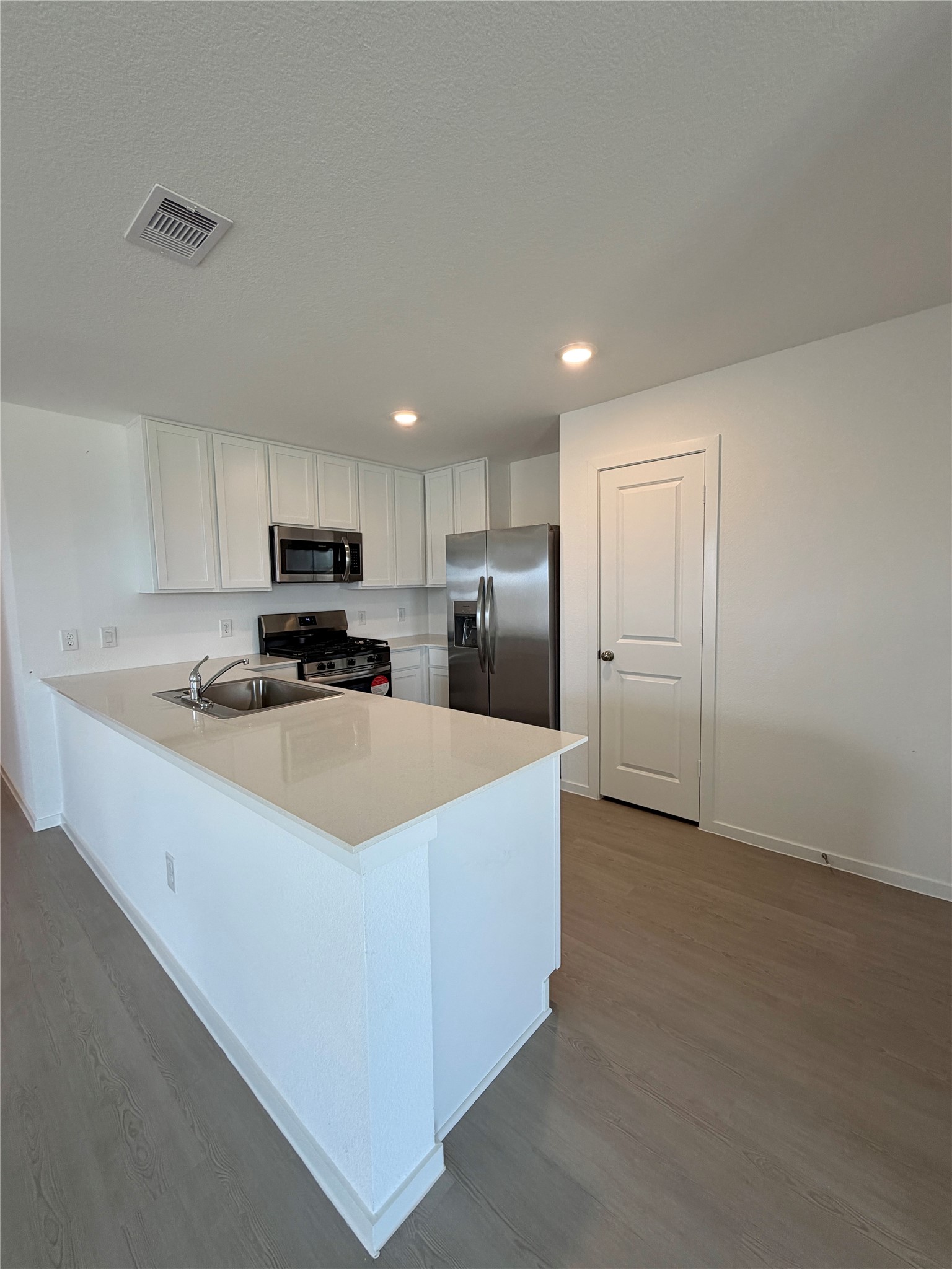 16827 Great Stable Way Property Photo 6
