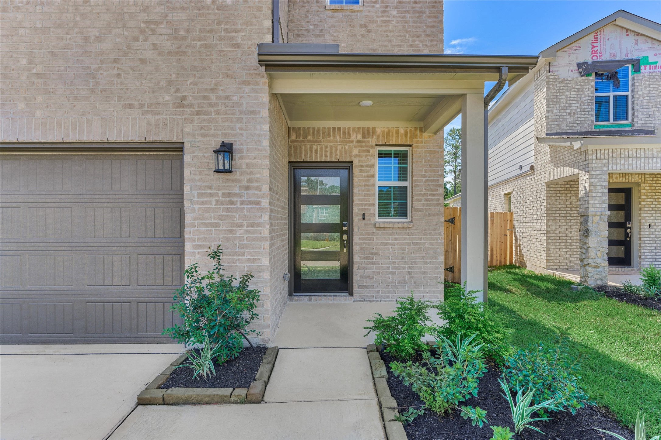 7726 Bergamot Circle Property Photo 4