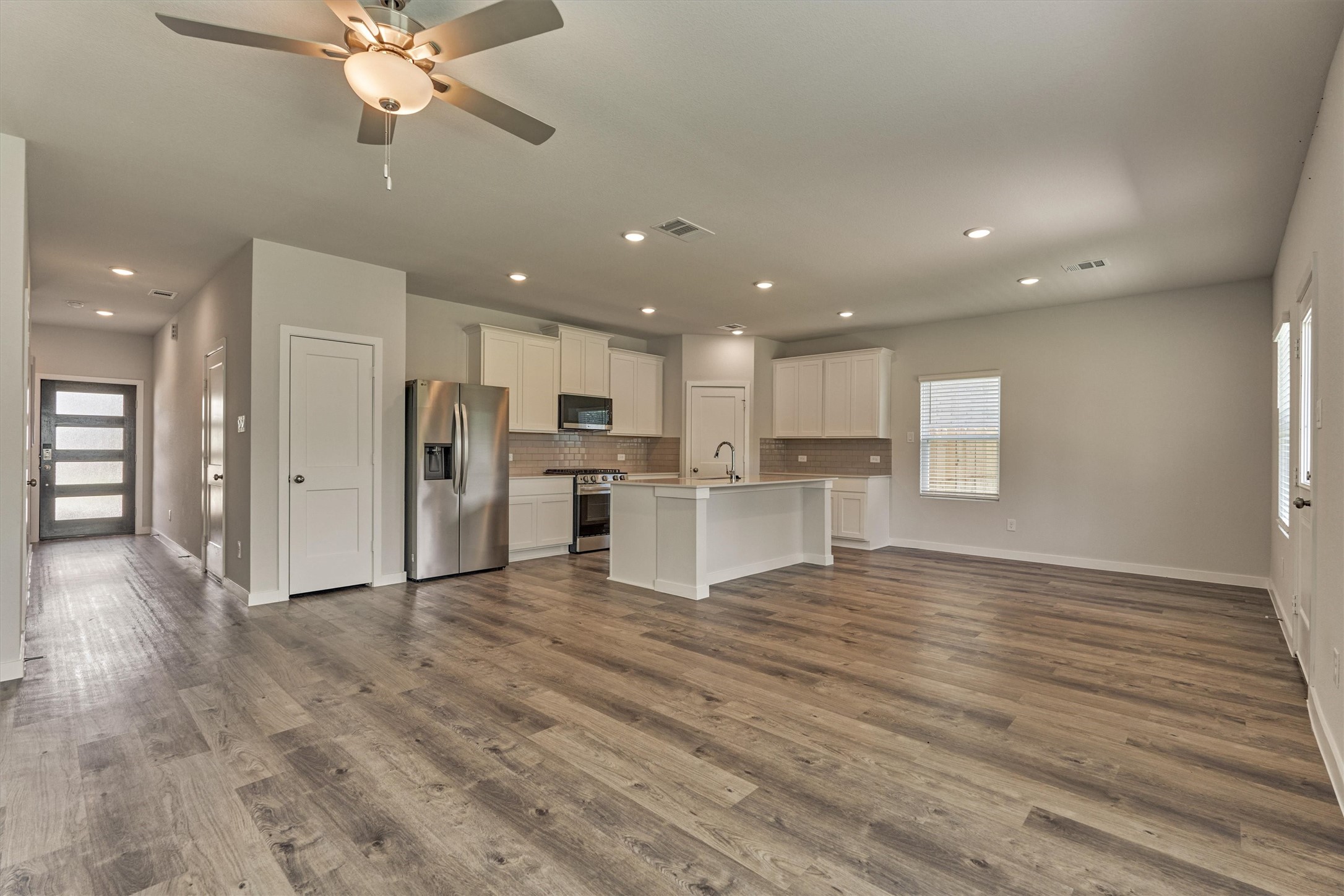 7726 Bergamot Circle Property Photo 12