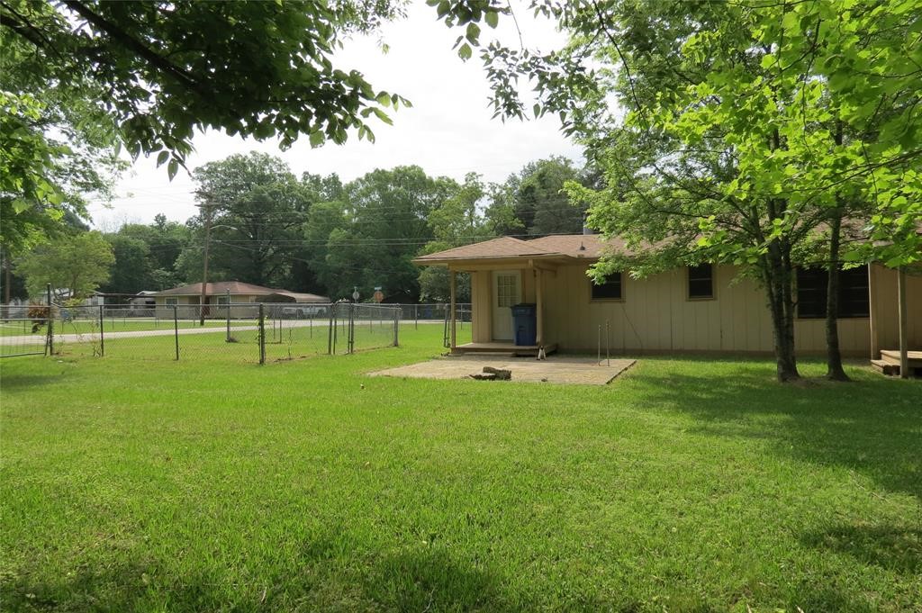 380 Keeland Dr Property Photo 6