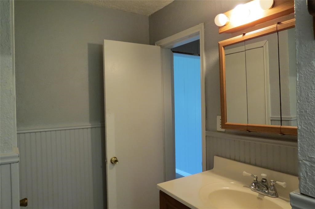 380 Keeland Dr Property Photo 10