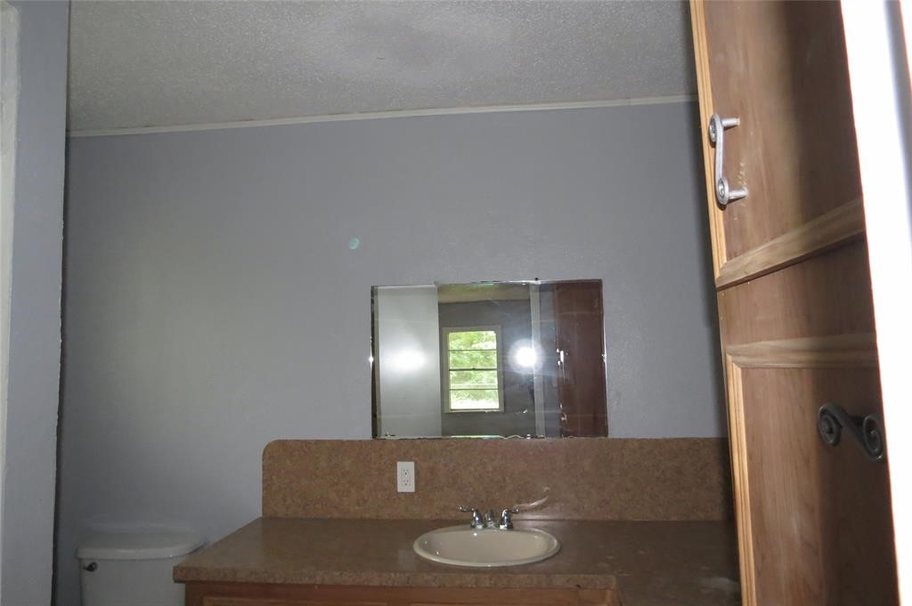 380 Keeland Dr Property Photo 15