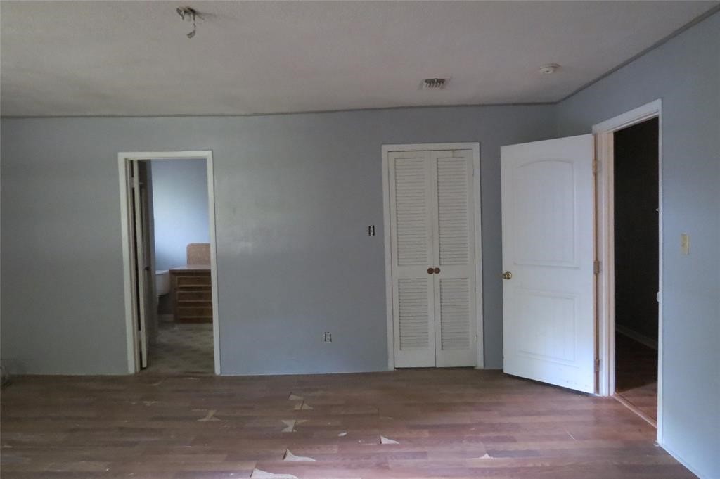 380 Keeland Dr Property Photo 16