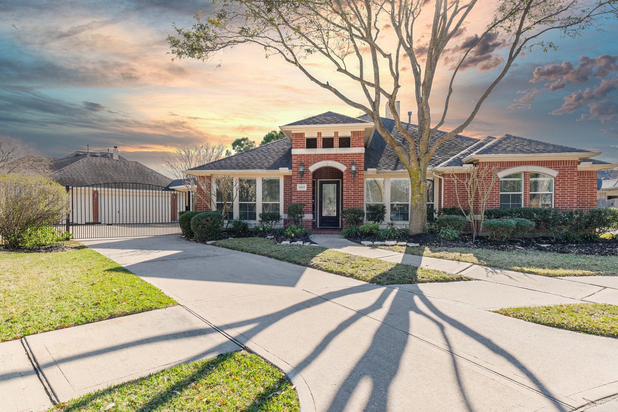 5818 Bent Arbor Lane Property Photo 1