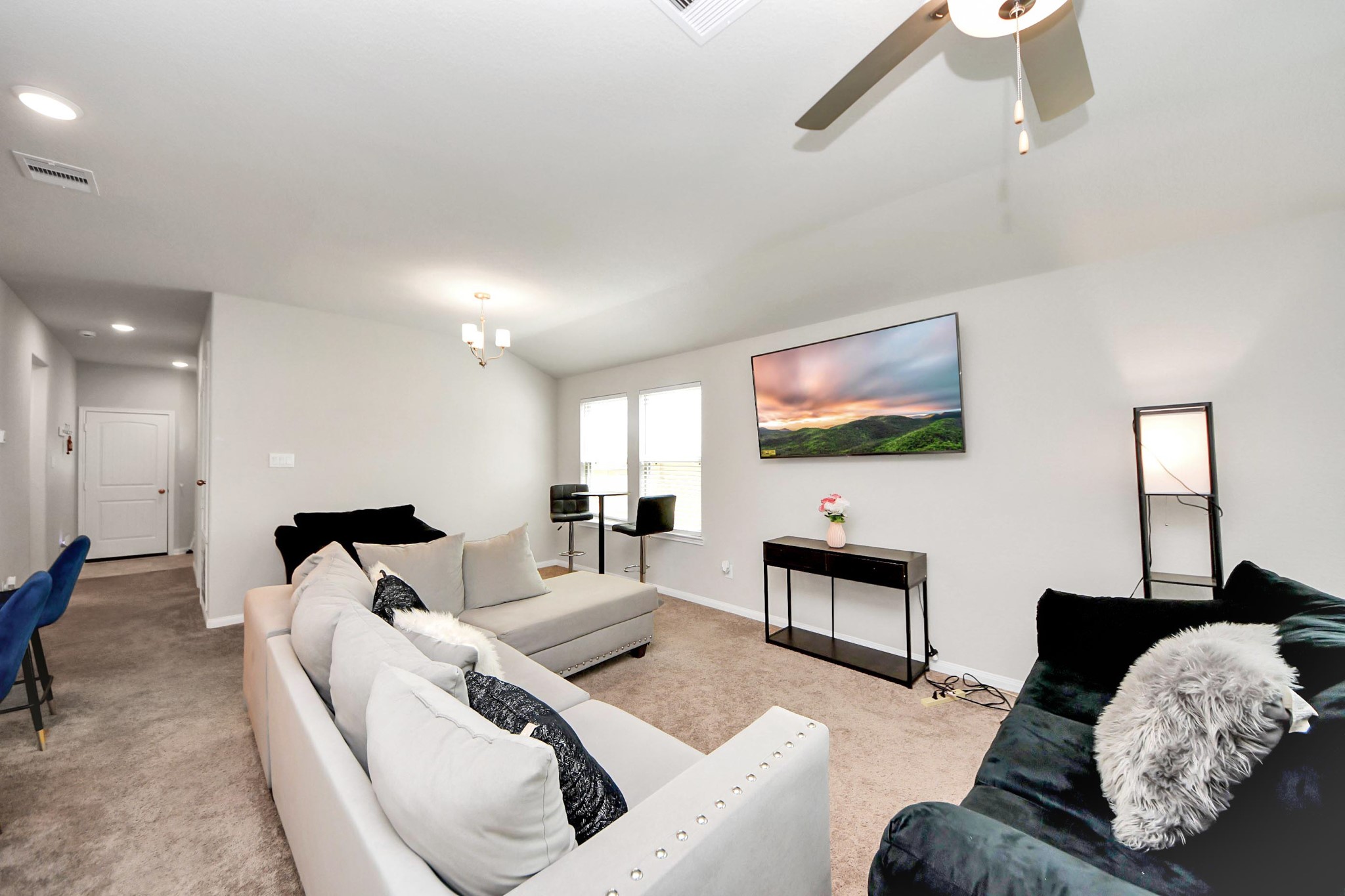 5342 Basquiat Drive Property Photo 8