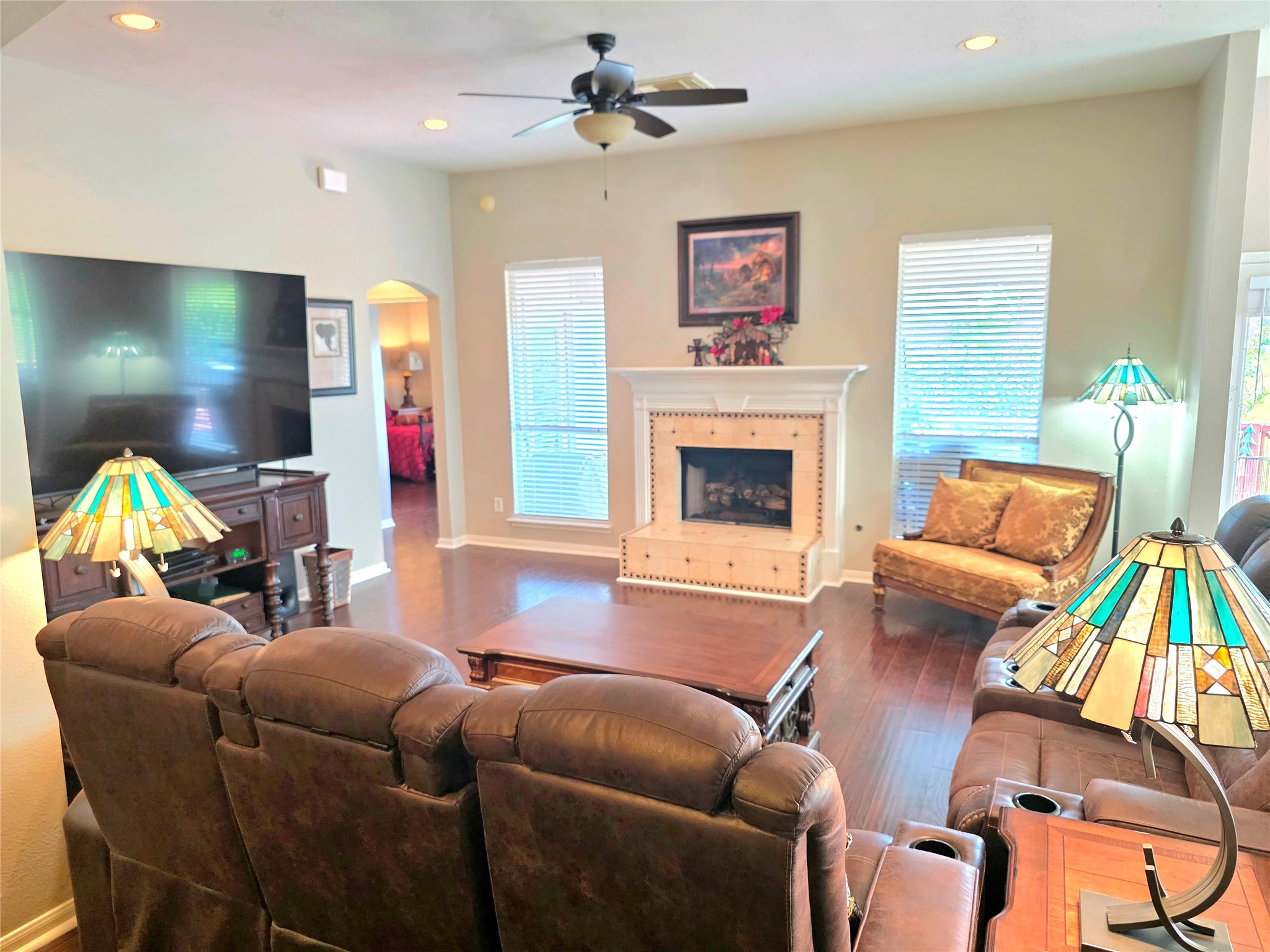 220 April Waters Drive W Property Photo 15