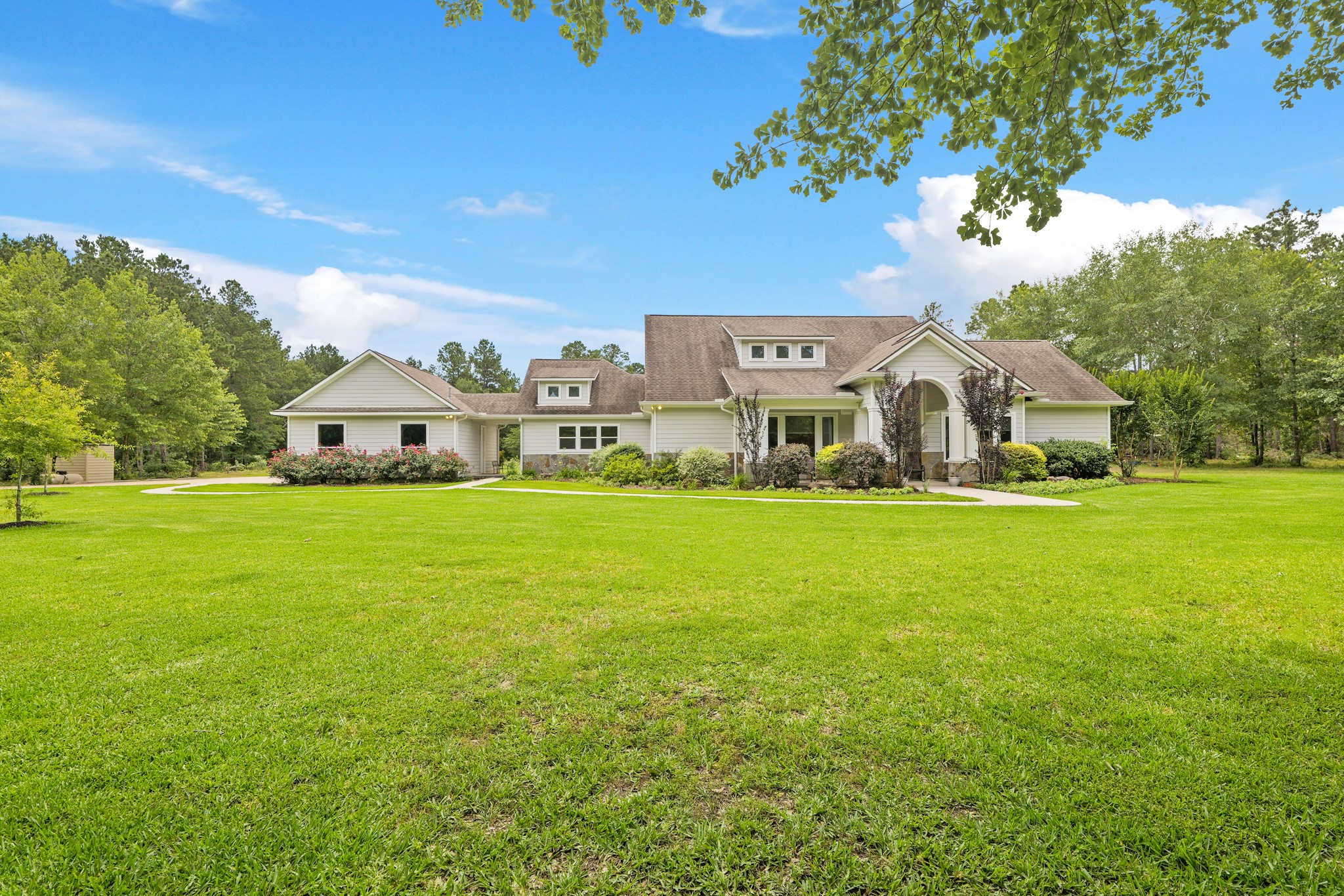 17772 W Terrace Oaks Property Photo 2