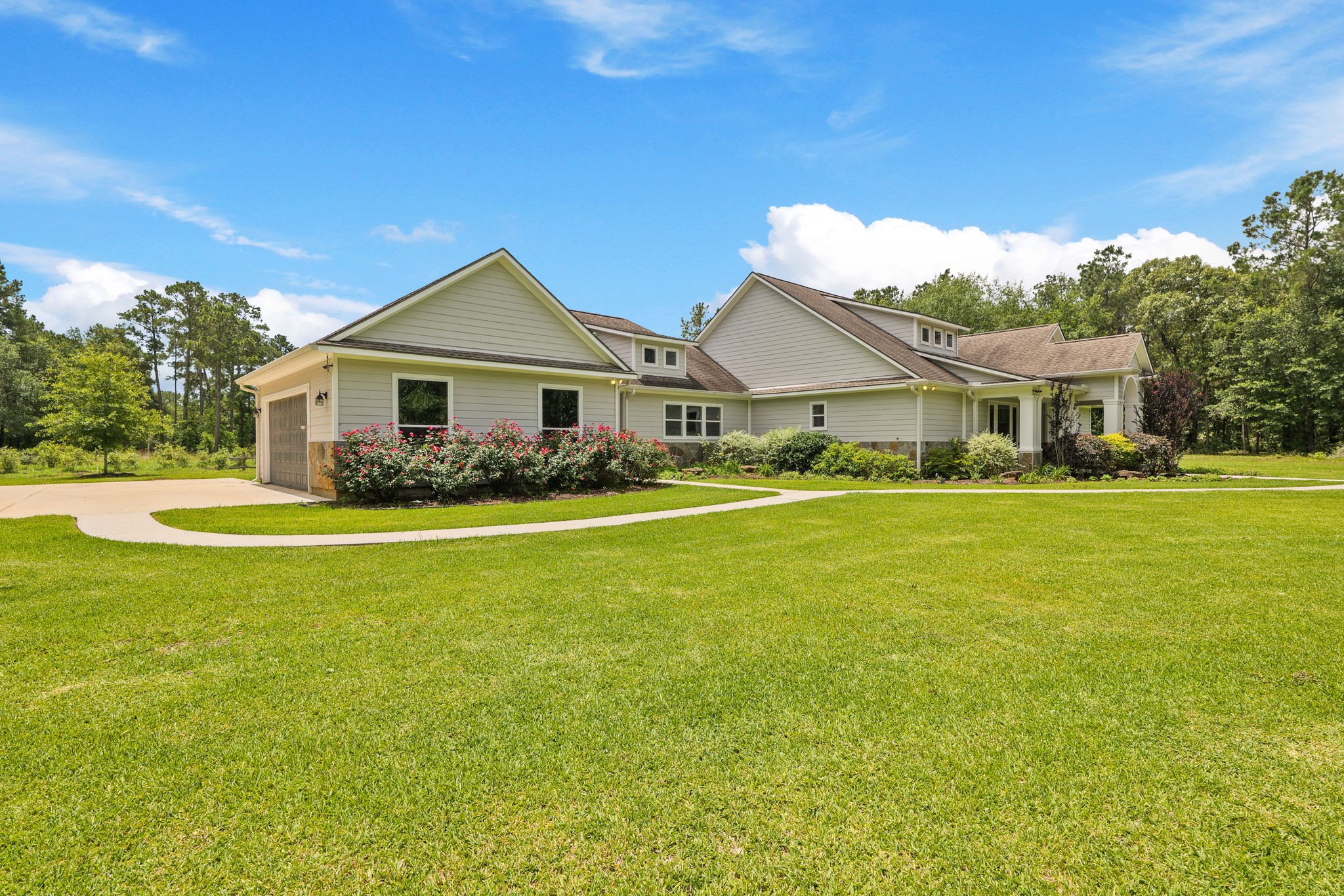 17772 W Terrace Oaks Property Photo 6