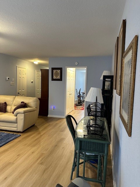 6370 Creekbend Drive 55 Property Photo 9