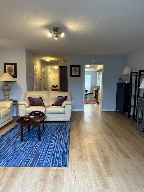 6370 Creekbend Drive 55 Property Photo 10