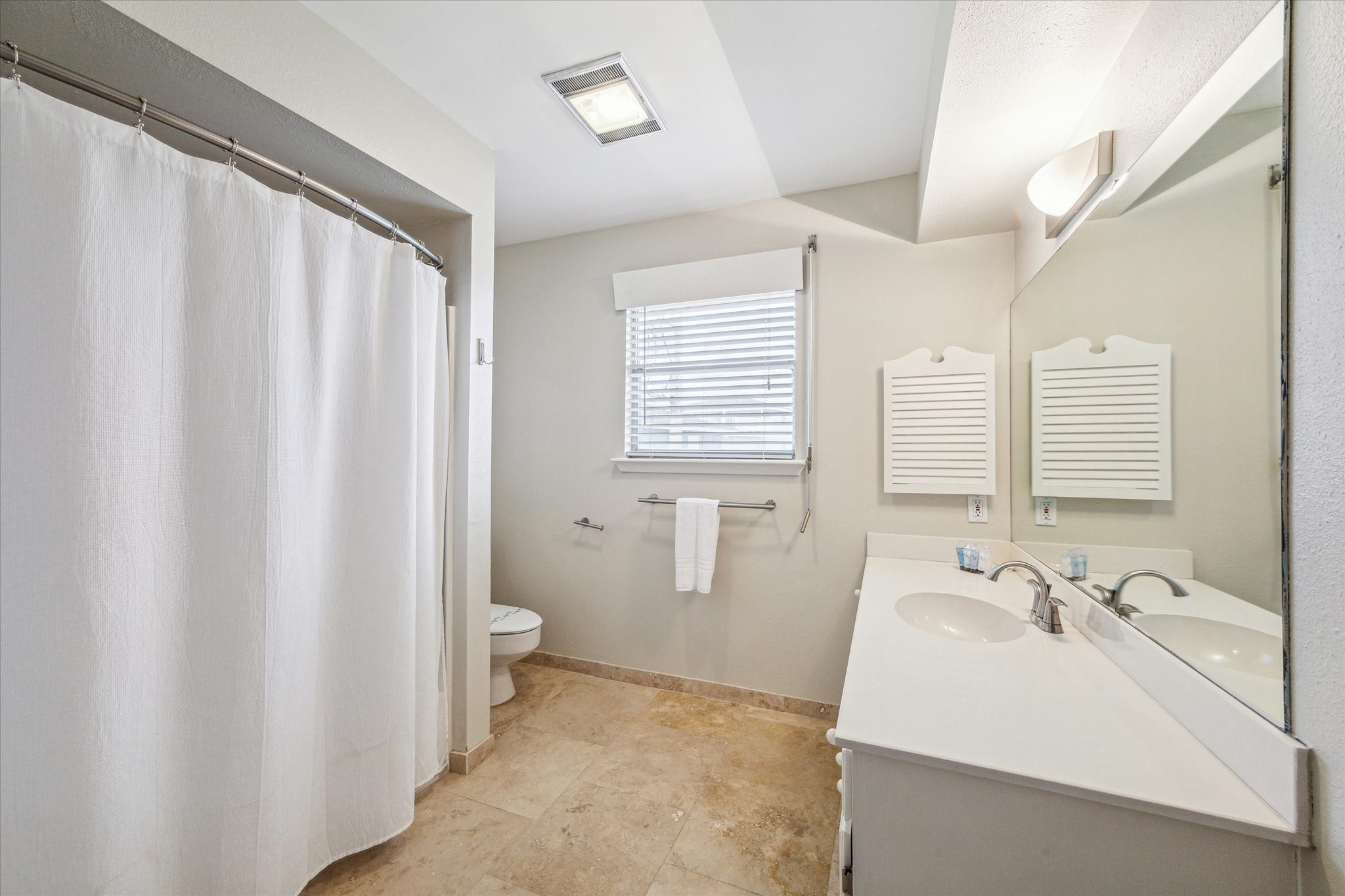 4107 Long Tom Court Property Photo 15