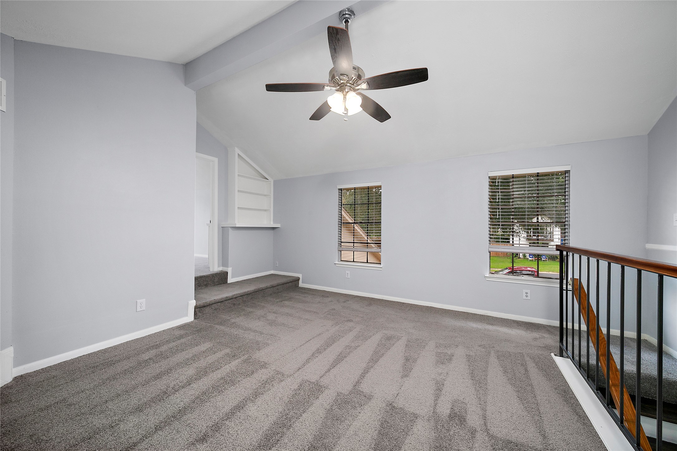 21627 Park Brook Drive Property Photo 4