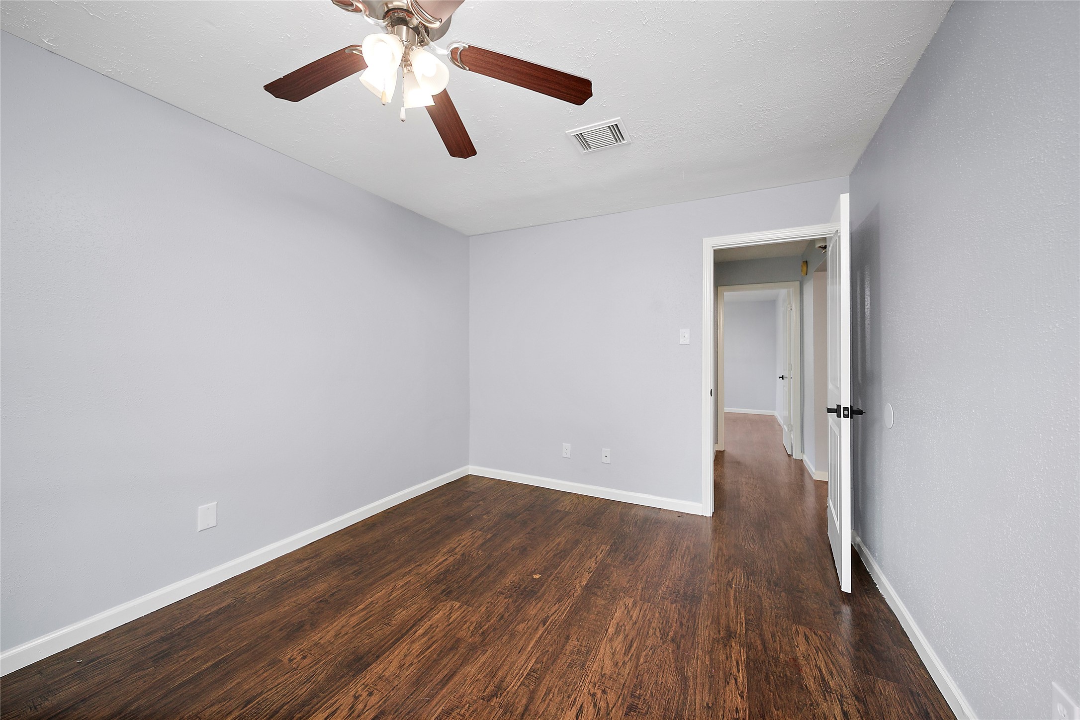 21627 Park Brook Drive Property Photo 13