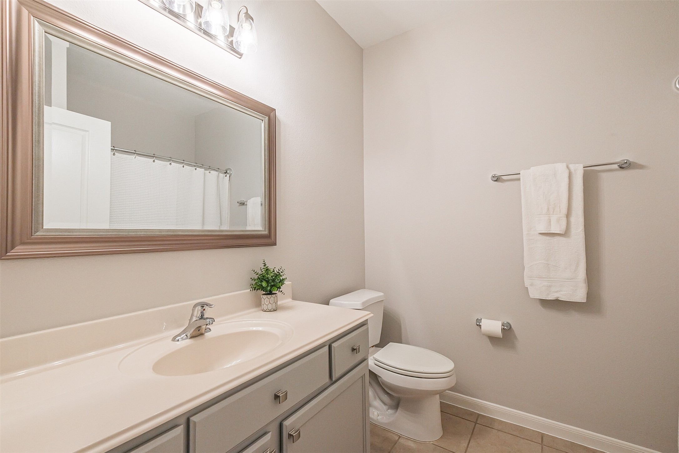 9718 Catalina Leaf Lane Property Photo 17
