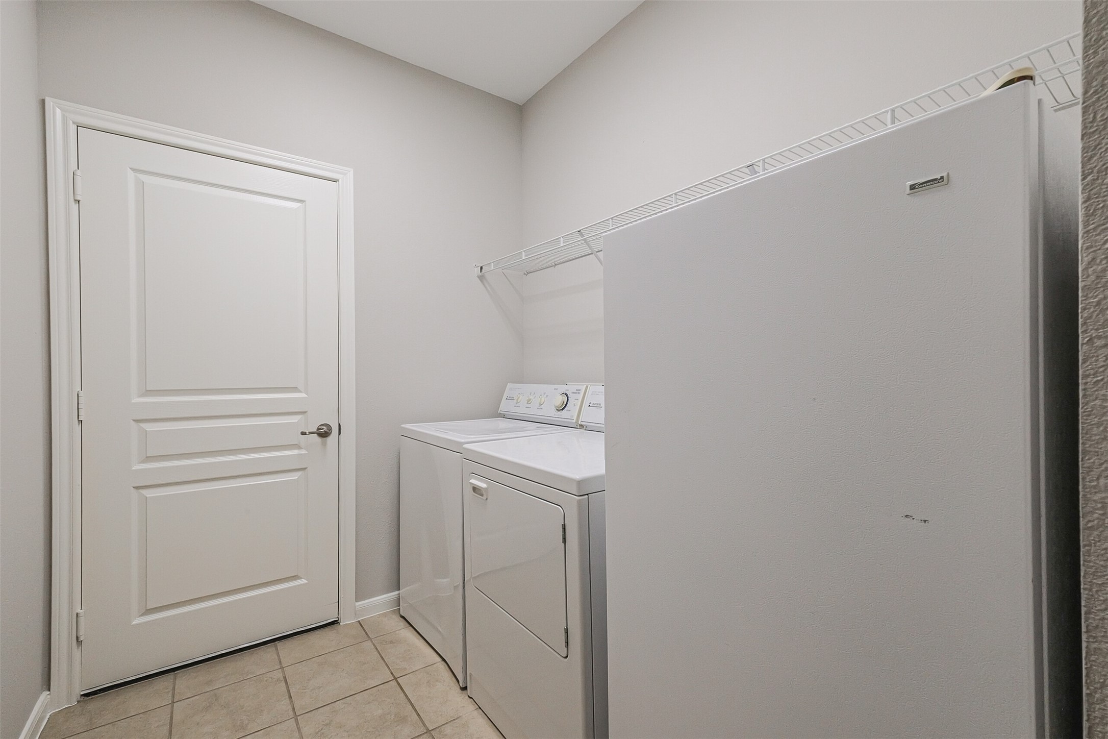 9718 Catalina Leaf Lane Property Photo 18