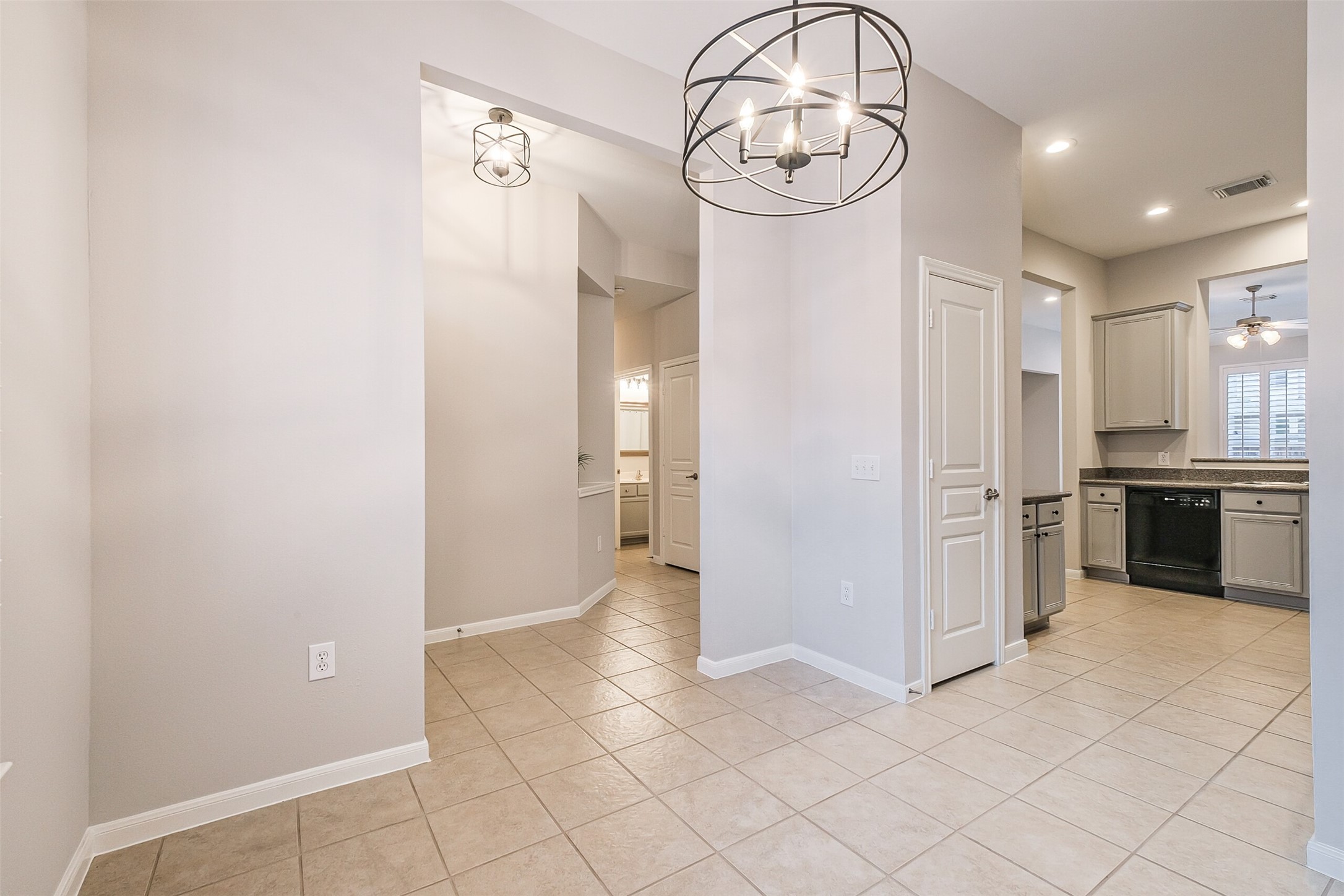 9718 Catalina Leaf Lane Property Photo 23