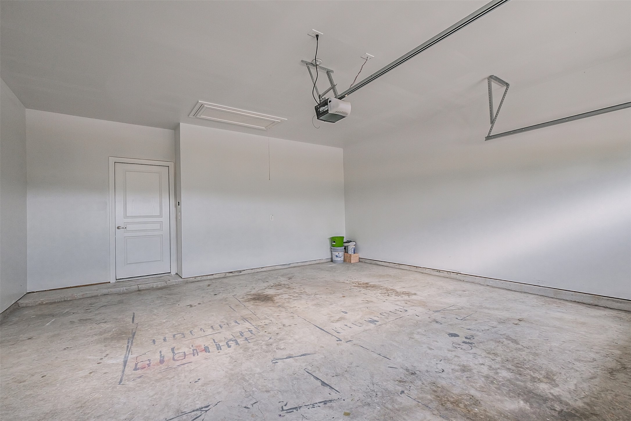 9718 Catalina Leaf Lane Property Photo 30