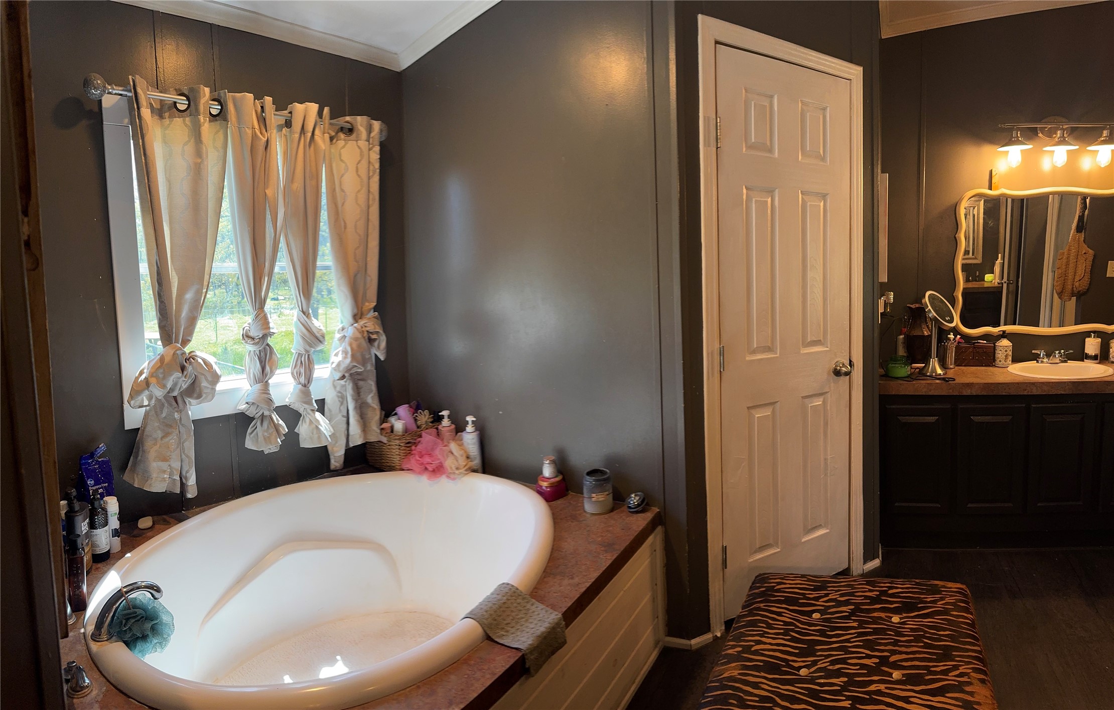 10 Park Lane Property Photo 16
