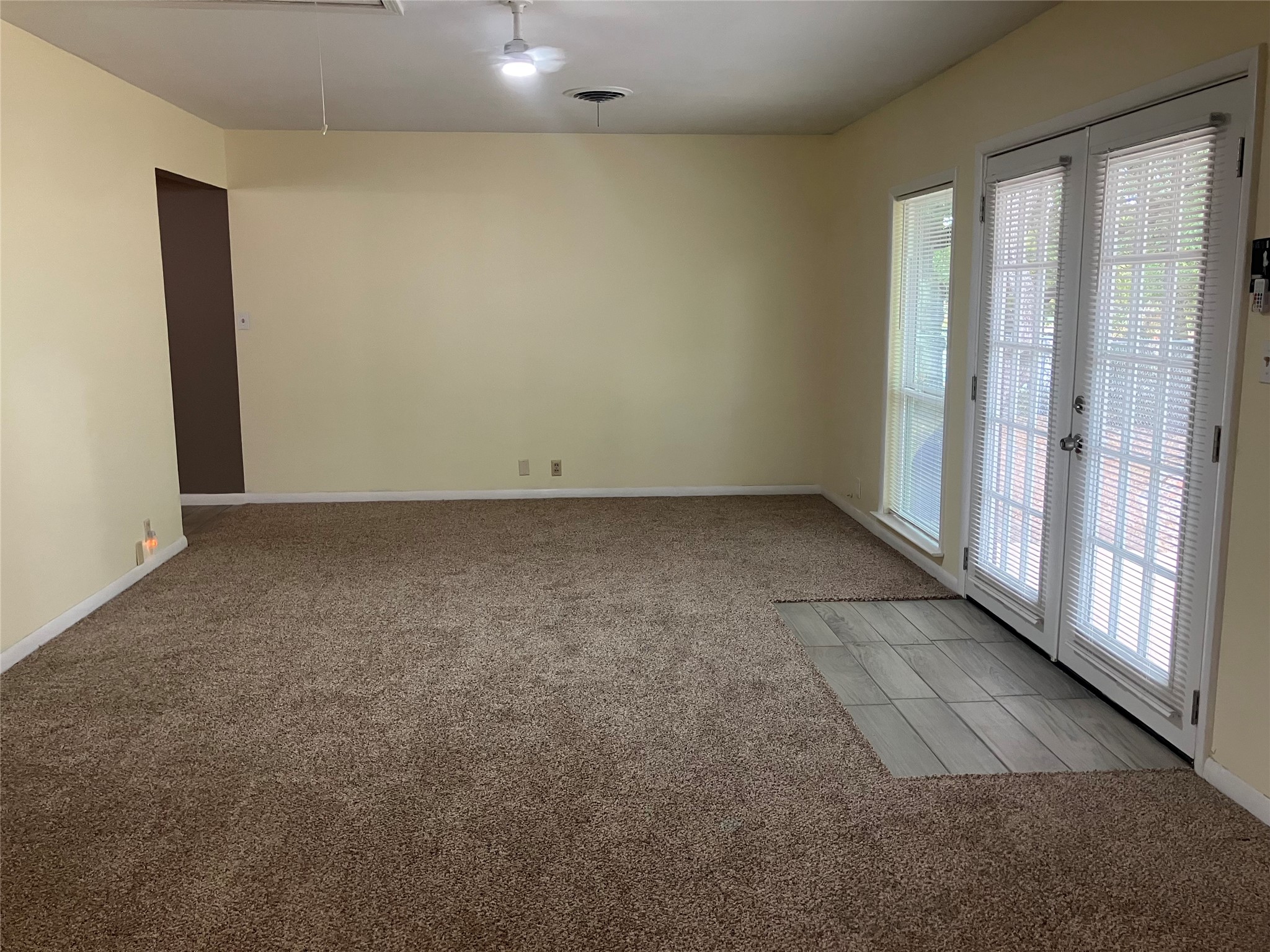 4100 Oakdale Drive Property Photo 17