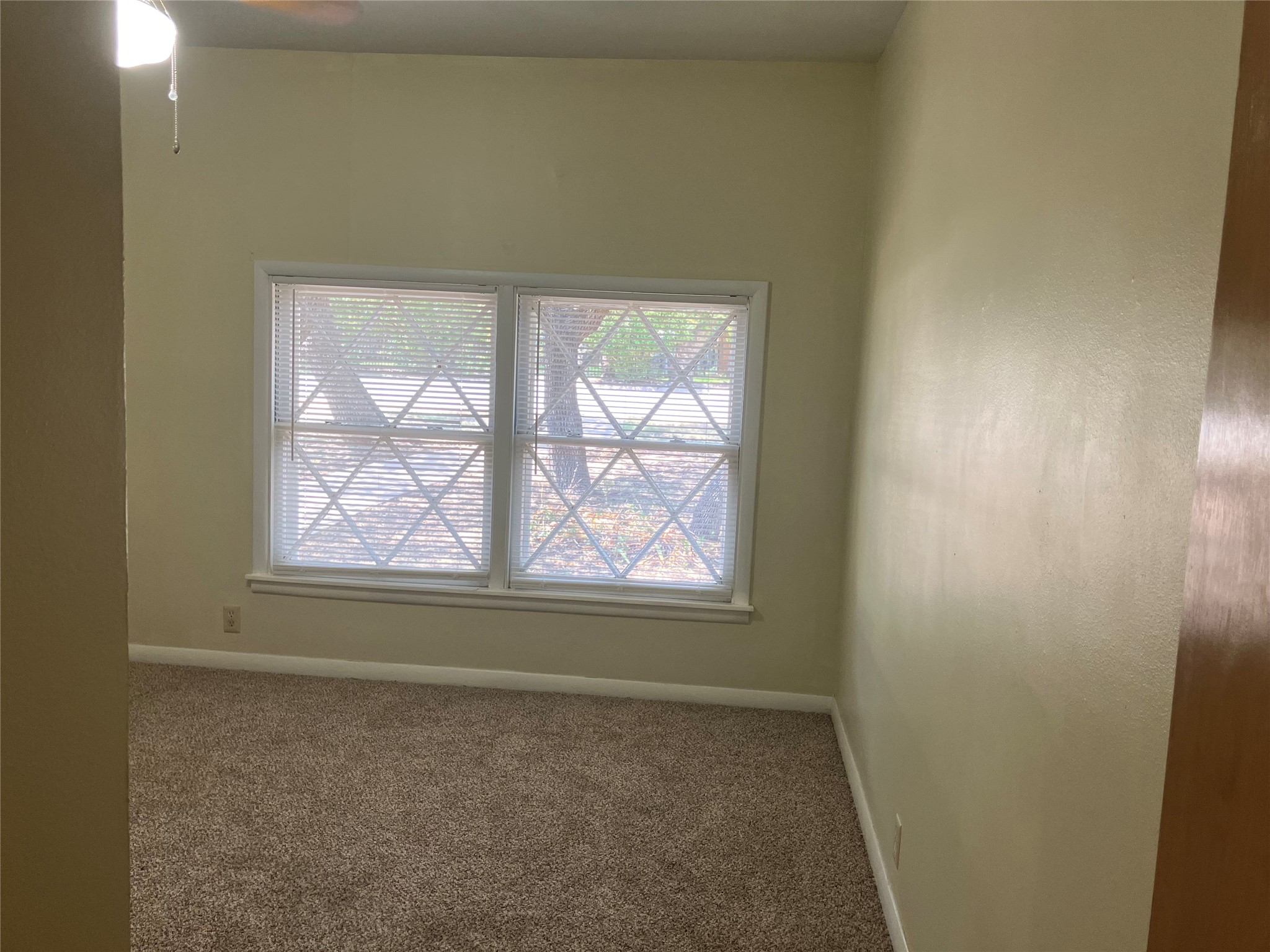 4100 Oakdale Drive Property Photo 24
