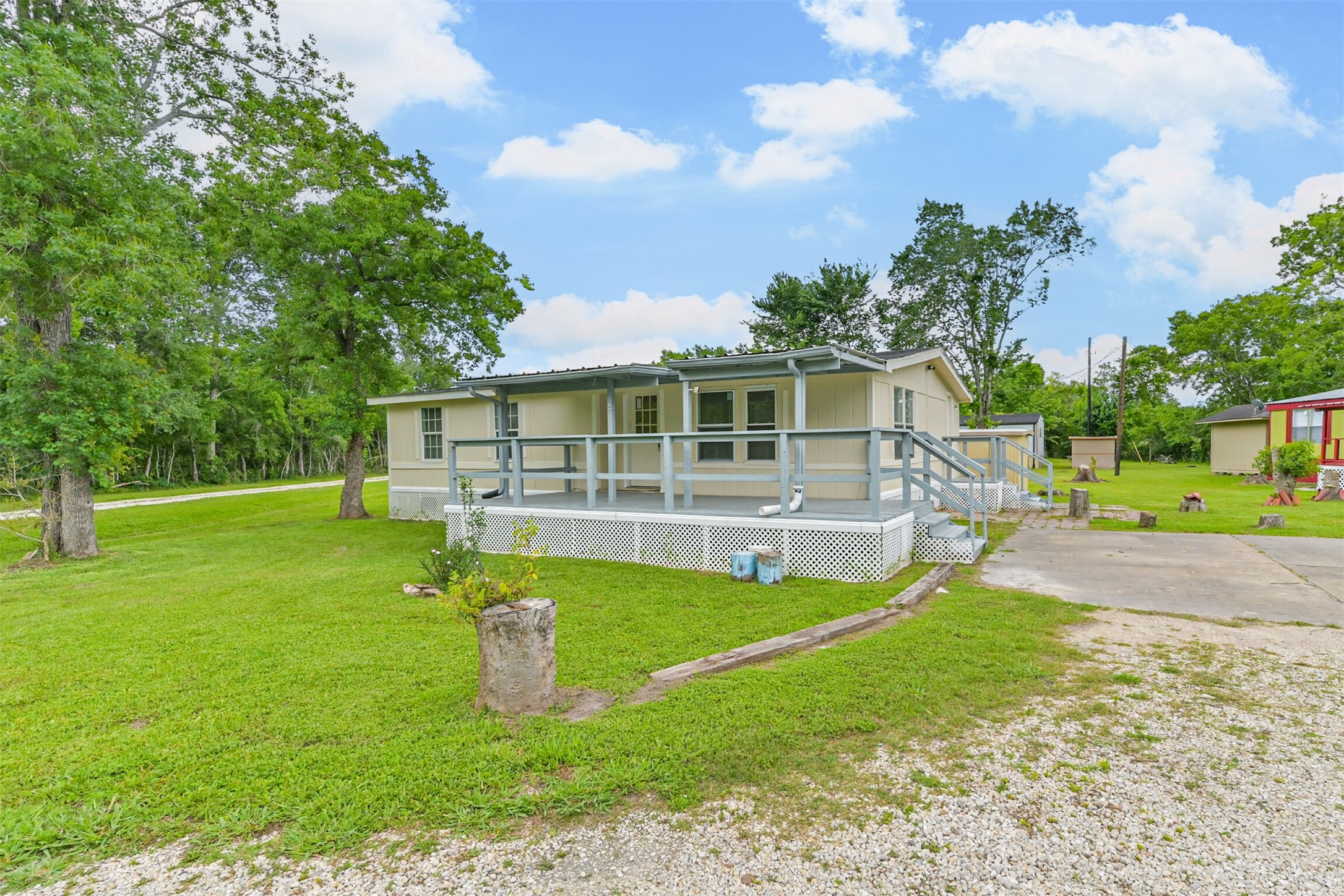 1749 Max Road 4 Property Photo 1