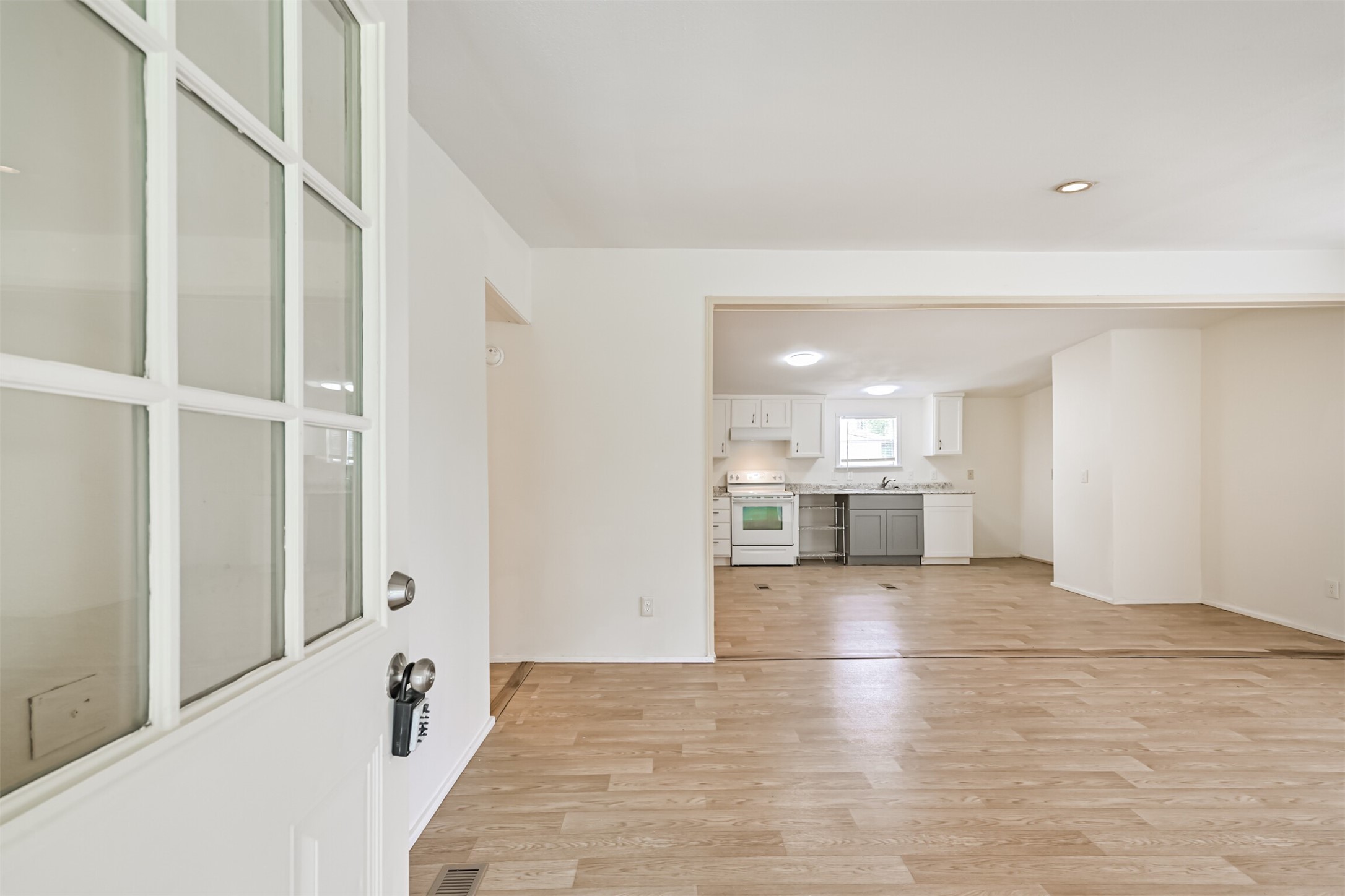 1749 Max Road 4 Property Photo 4