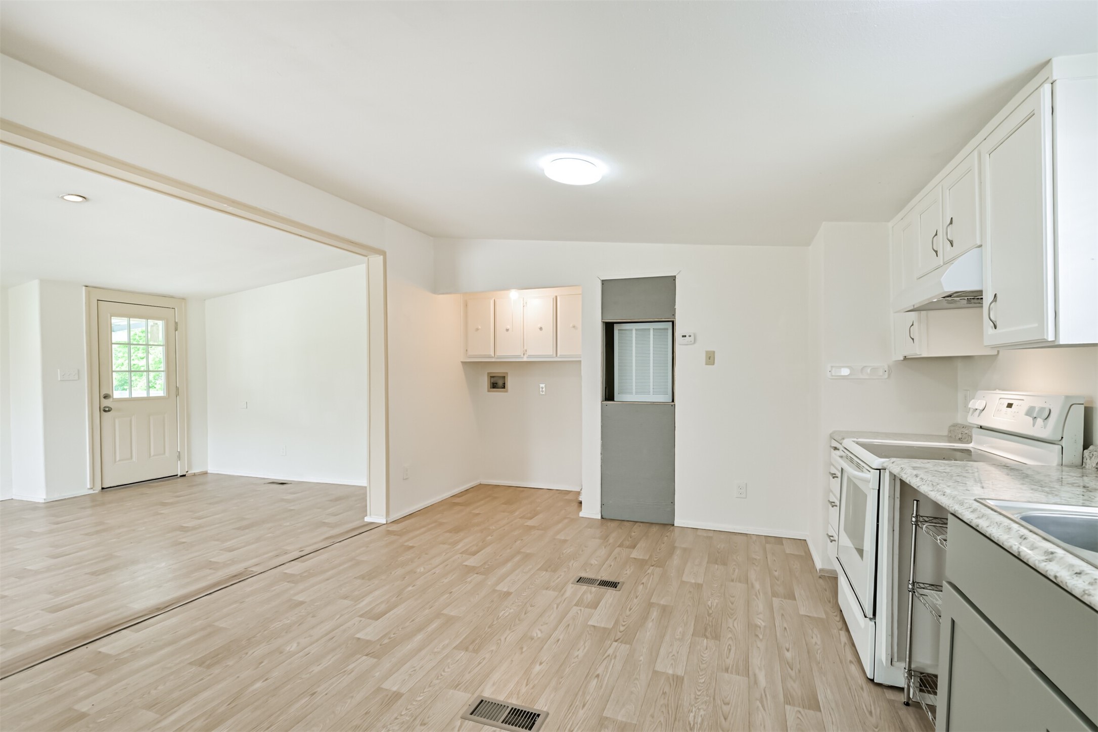 1749 Max Road 4 Property Photo 15