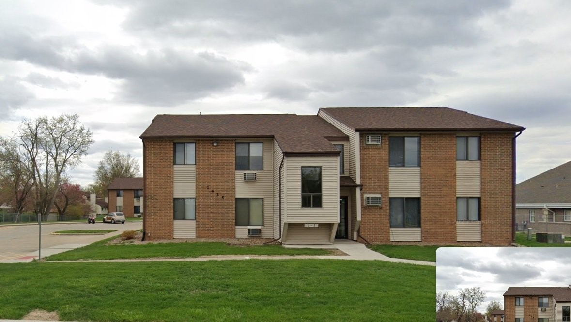 1425 N N 11th Ave E, Ia Property Photo 2