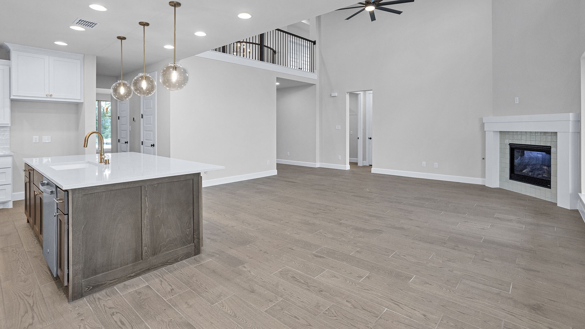 39027 Heron Beak Court Property Photo 7