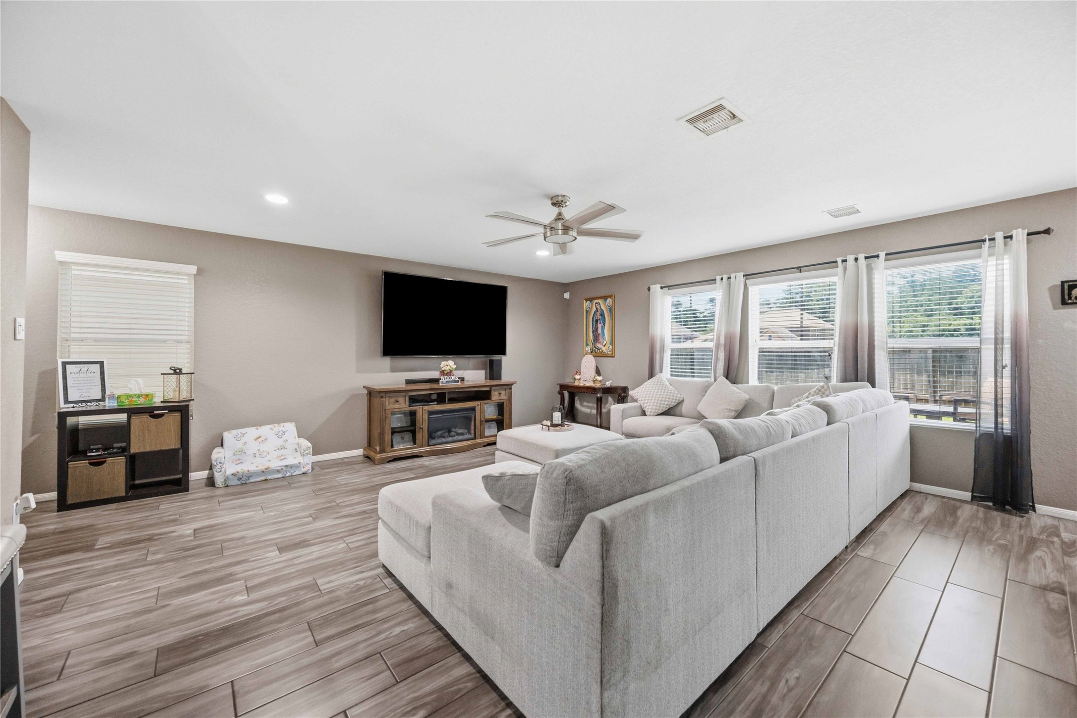 21311 Fox Hillside Way Property Photo 5