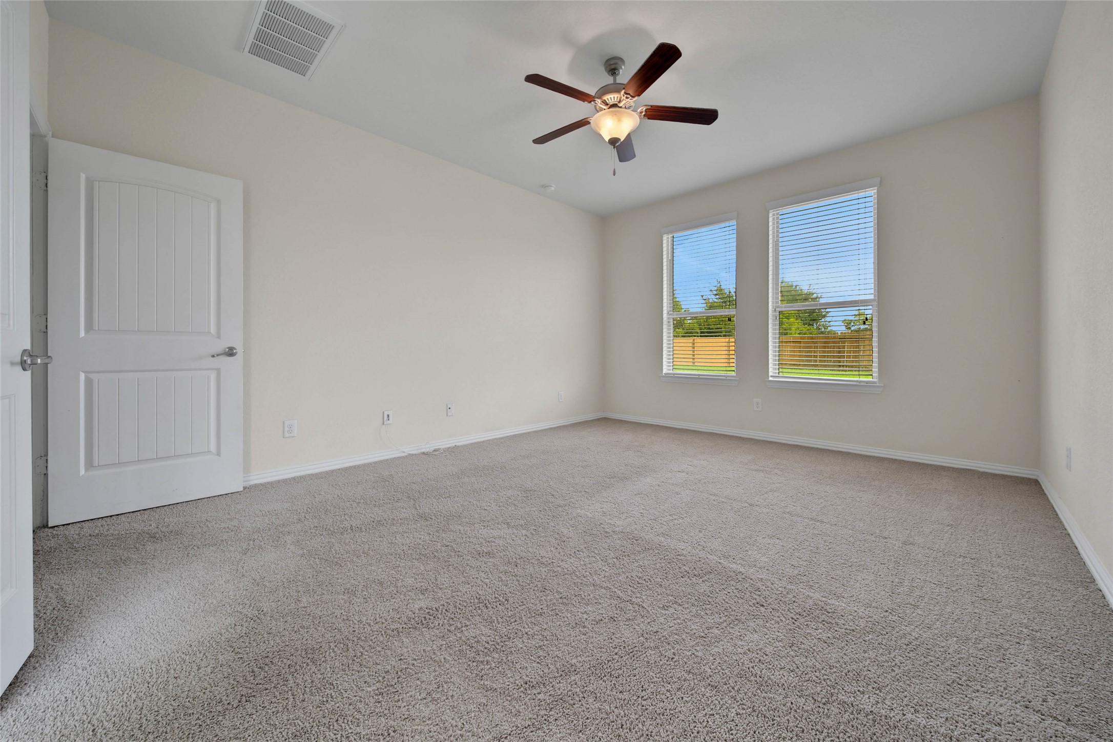 5201 Kendall Glen Court Property Photo 25