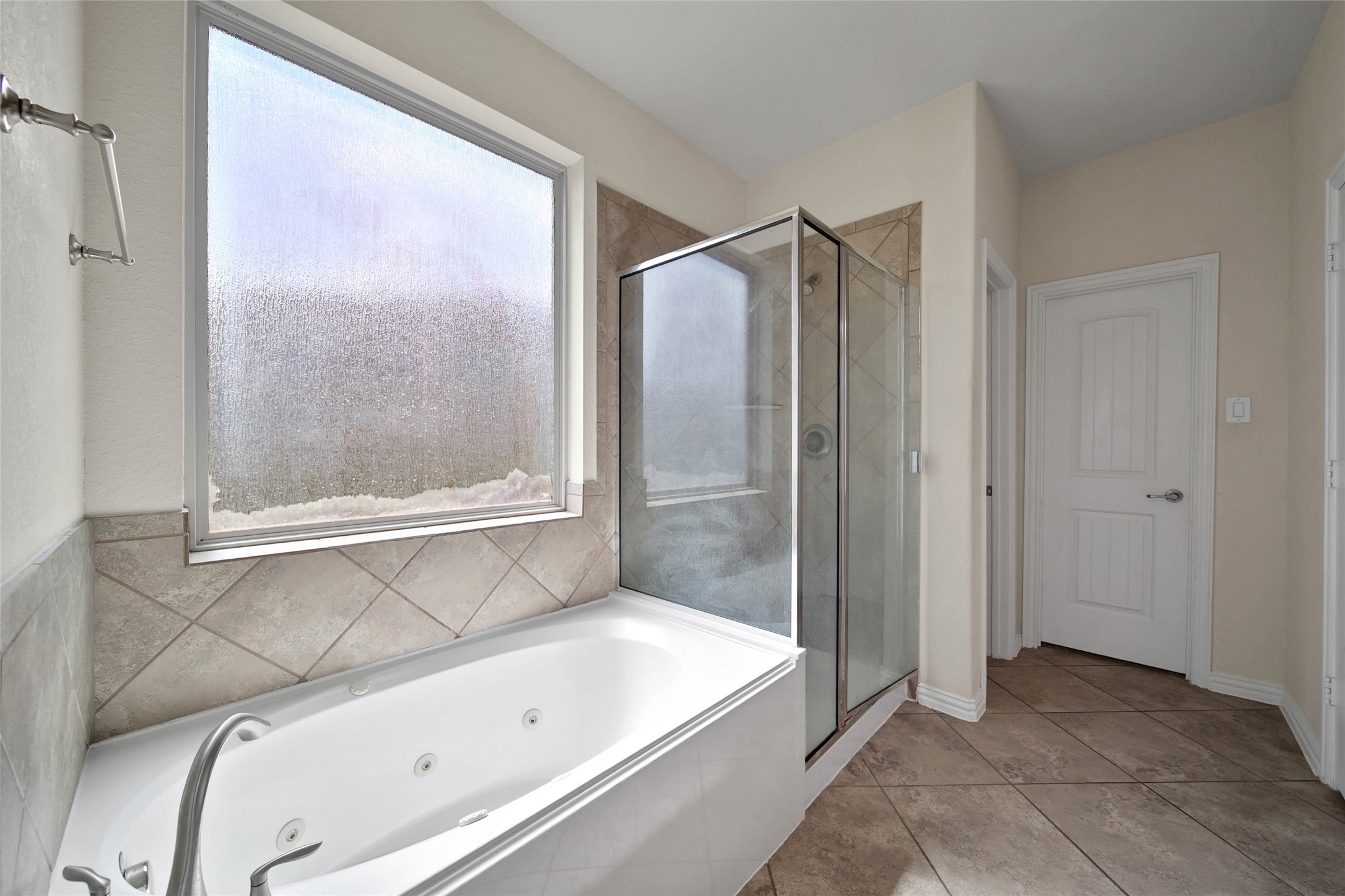 5201 Kendall Glen Court Property Photo 28